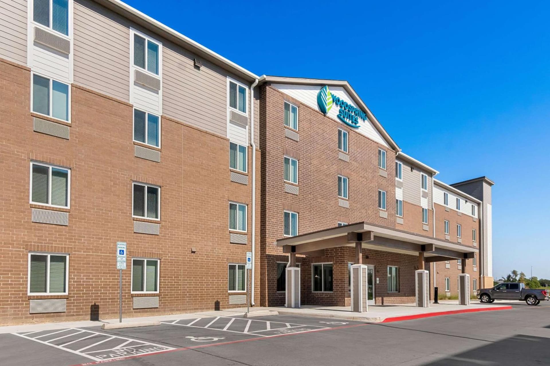WoodSpring Suites Waco South — hotel in Waco, Texas