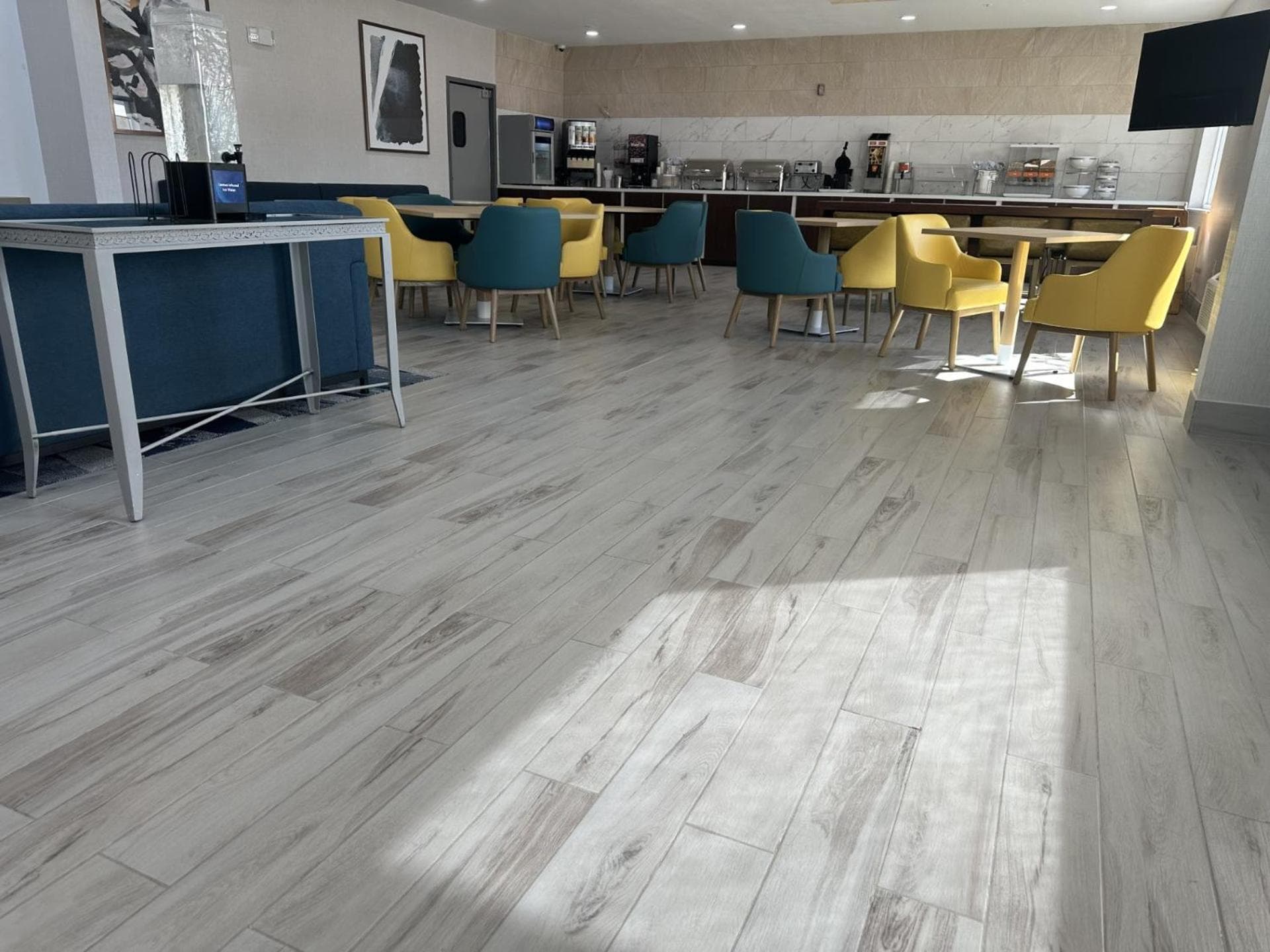 Comfort Suites Longview North gallery photo in Longview, TX — image 14