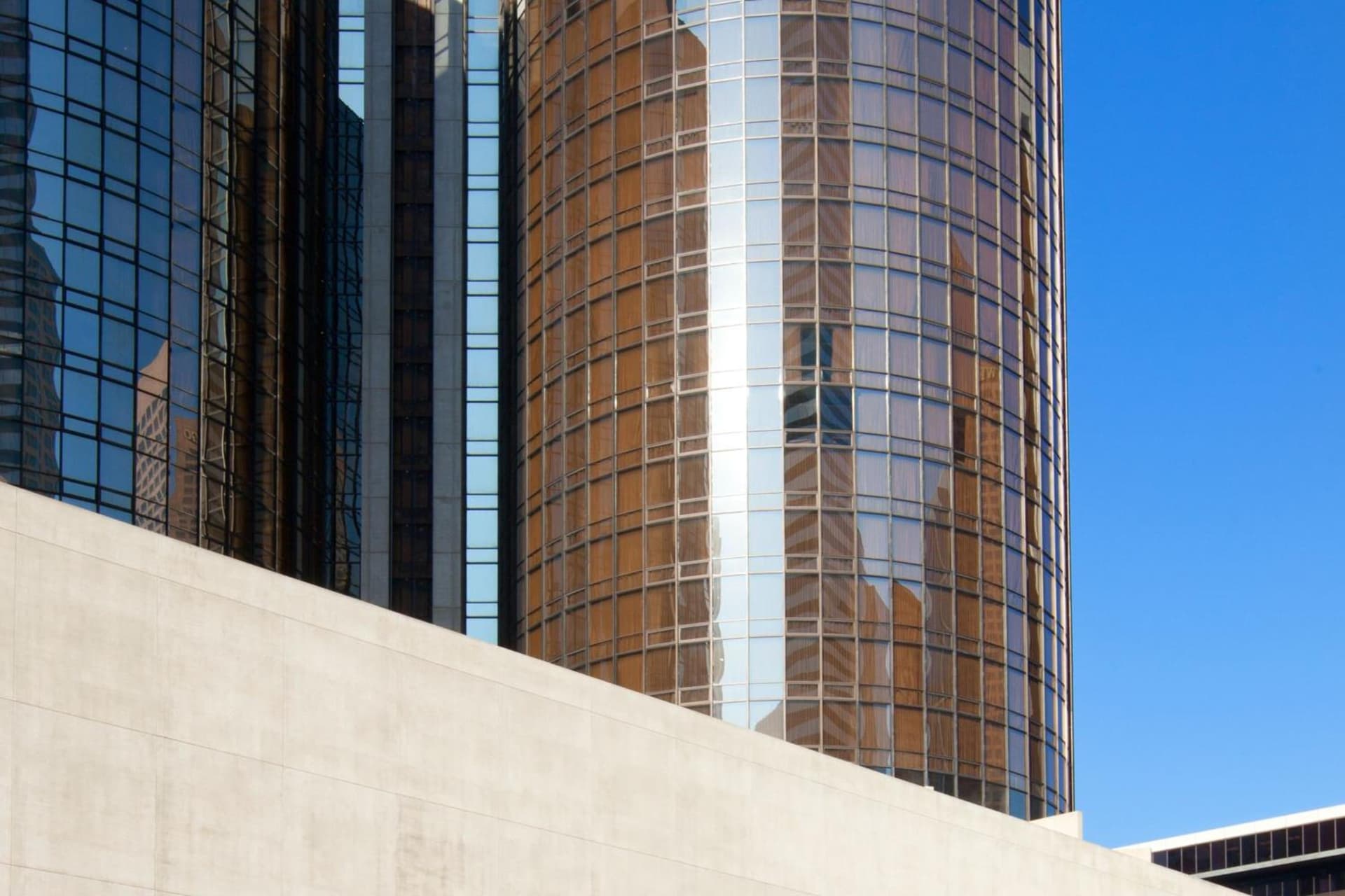 The Westin Bonaventure Hotel & Suites, Los Angeles property views in Los Angeles, CA — gallery photo 3