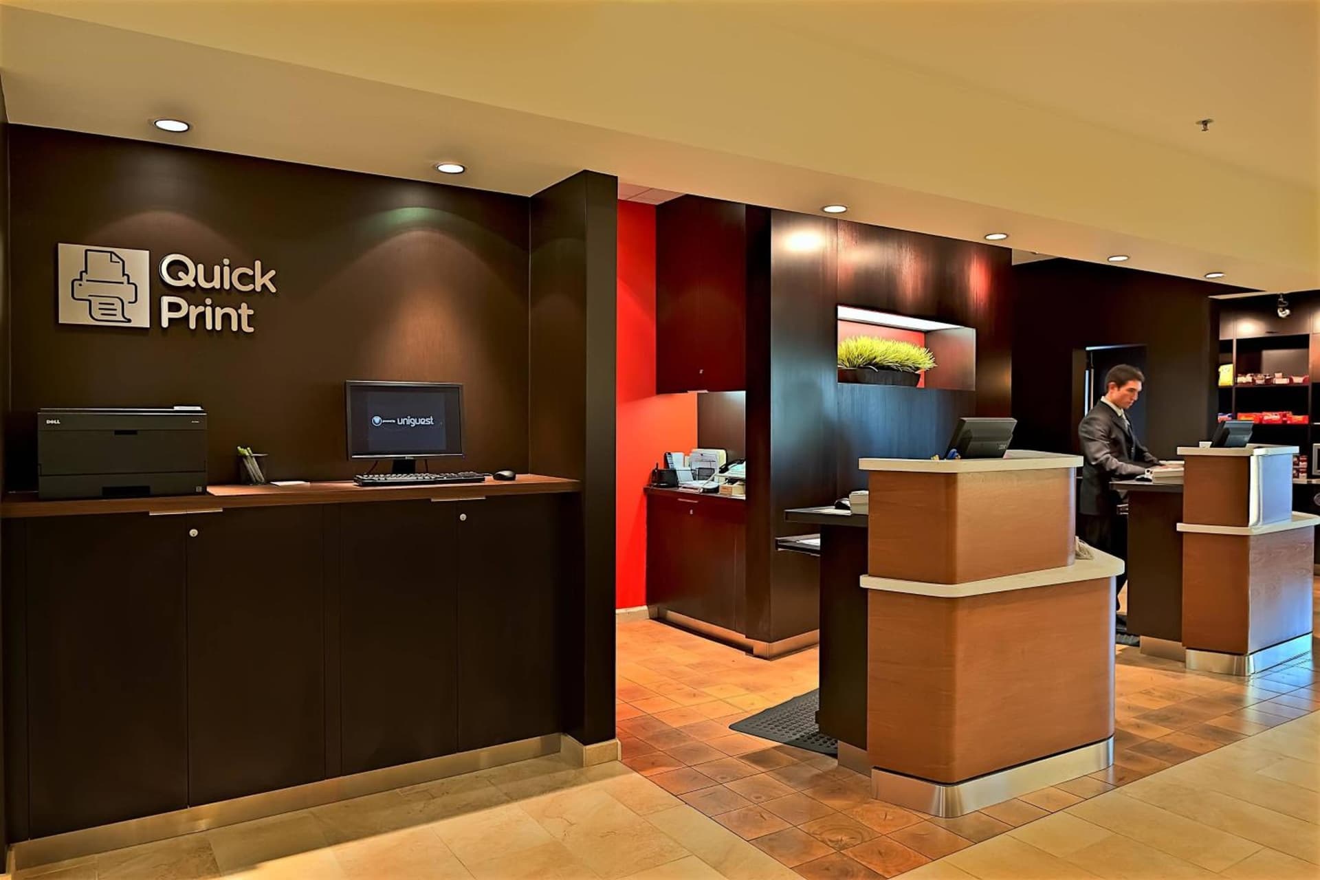Courtyard by Marriott Vacaville interior in Vacaville, CA — gallery photo 2