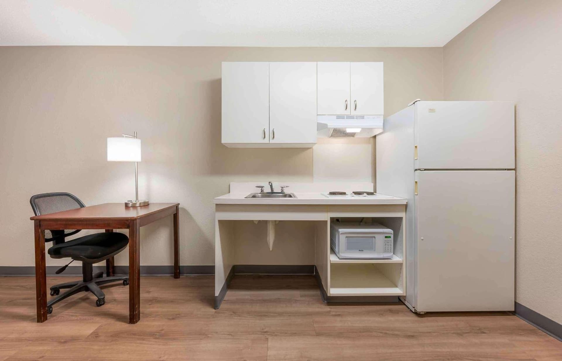 Extended Stay America Suites - Fort Wayne - South gallery photo in Fort Wayne, IN — image 45