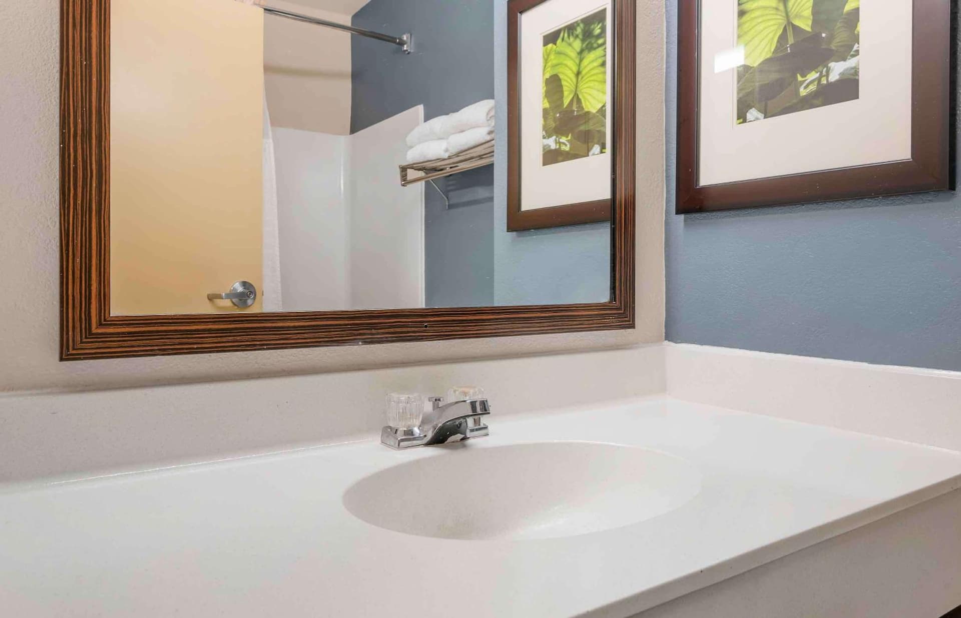 Extended Stay America Suites - Fort Wayne - South gallery photo in Fort Wayne, IN — image 40
