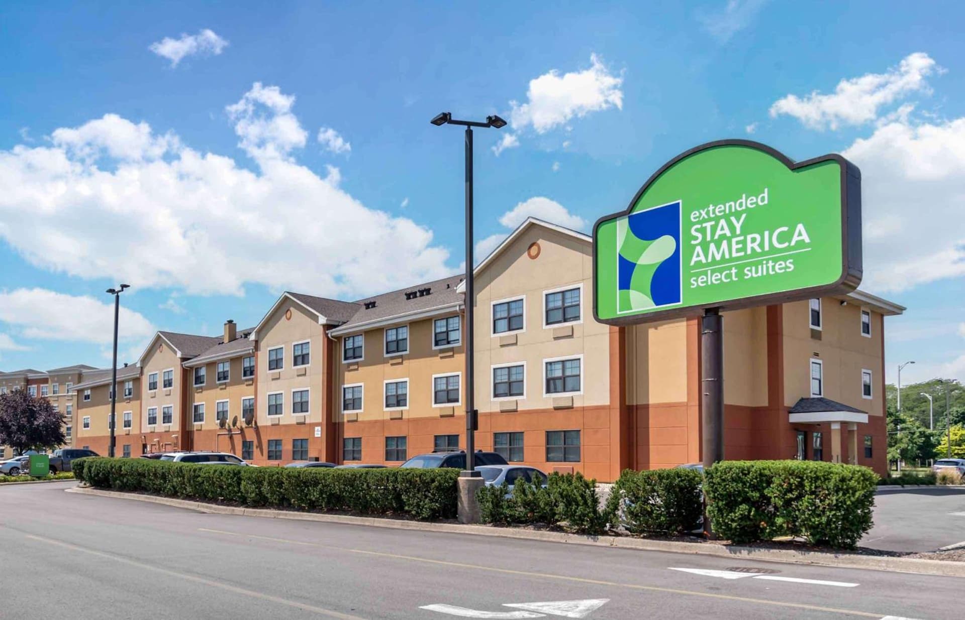 Extended Stay America Select Suites - Chicago - O'Hare featured exterior or lobby in Rosemont, IL — similar hotel
