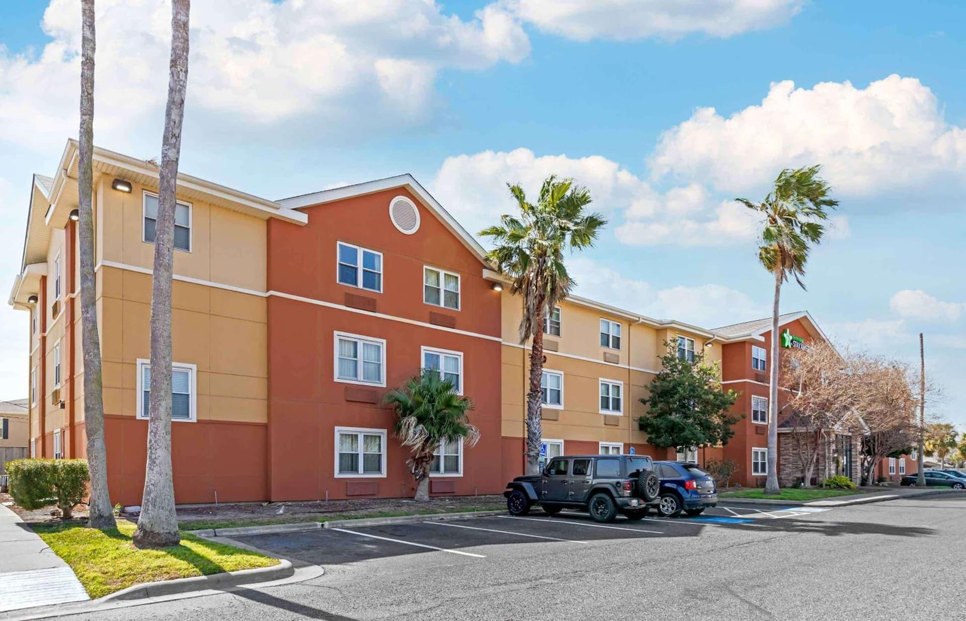 Extended Stay America Suites - Corpus Christi - Staples gallery photo in Corpus Christi, TX — image 15