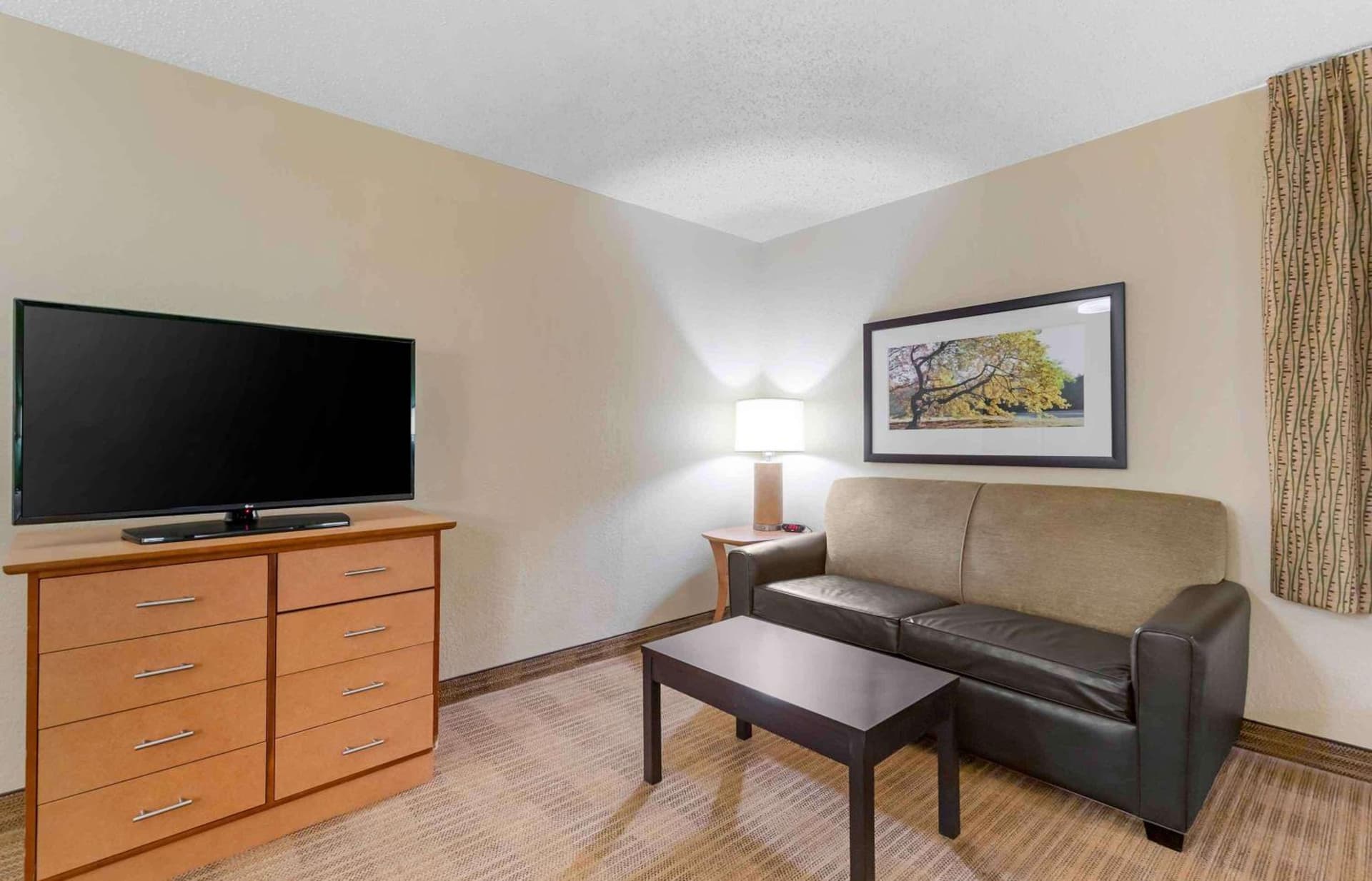 Extended Stay America Suites - Corpus Christi - Staples gallery photo in Corpus Christi, TX — image 38