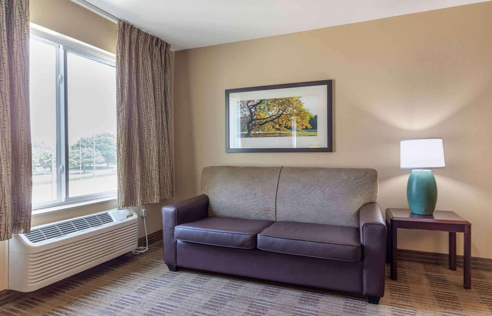 Extended Stay America Suites - Corpus Christi - Staples gallery photo in Corpus Christi, TX — image 12