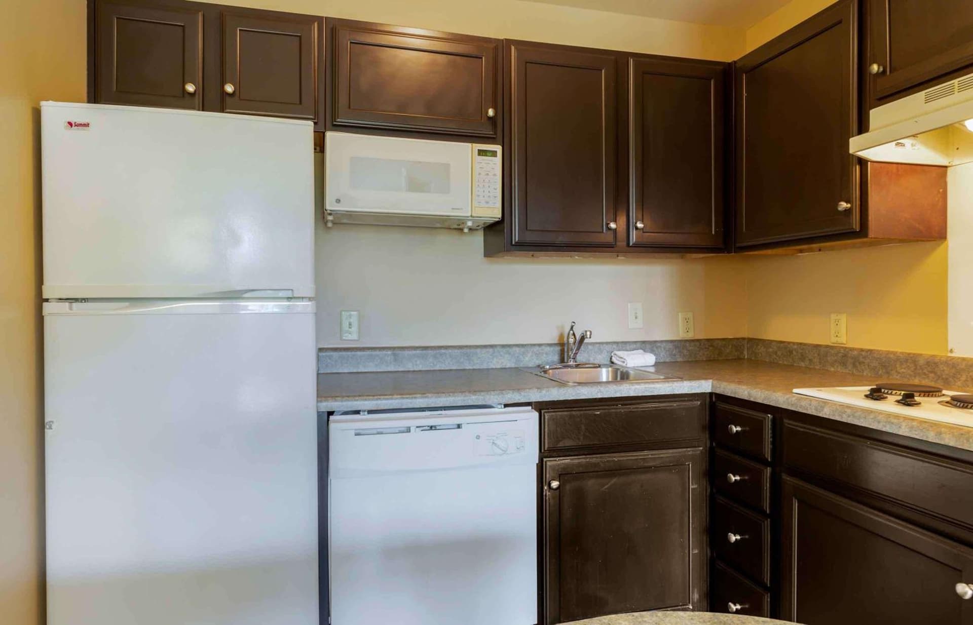 Extended Stay America Suites - Columbia - Northwest Harbison interior in Columbia, SC — gallery photo 2