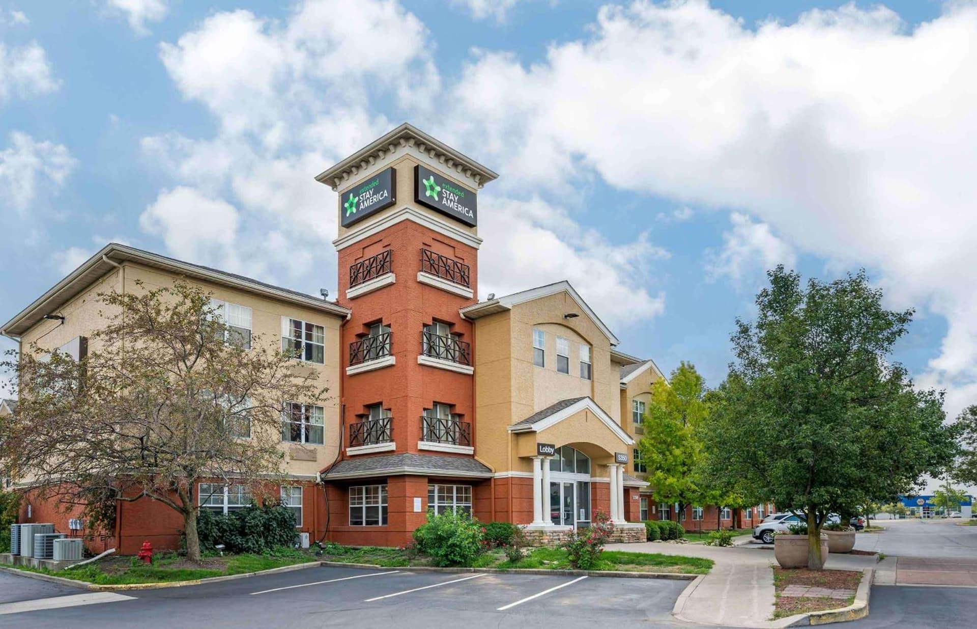 Extended Stay America Suites - Indianapolis - Airport - W Southern Ave featured exterior or lobby in Indianapolis, IN — similar hotel