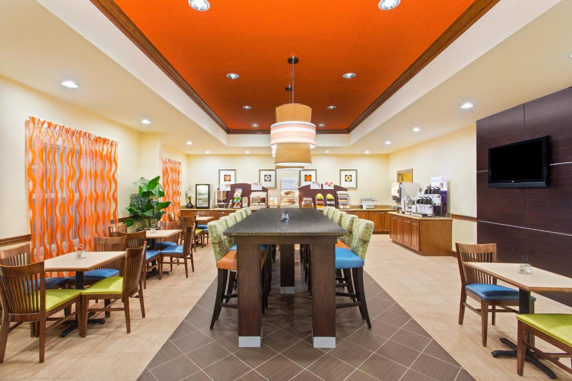 Holiday Inn Express & Suites Lakeland North I-4 by IHG gallery photo in Lakeland, FL — image 51