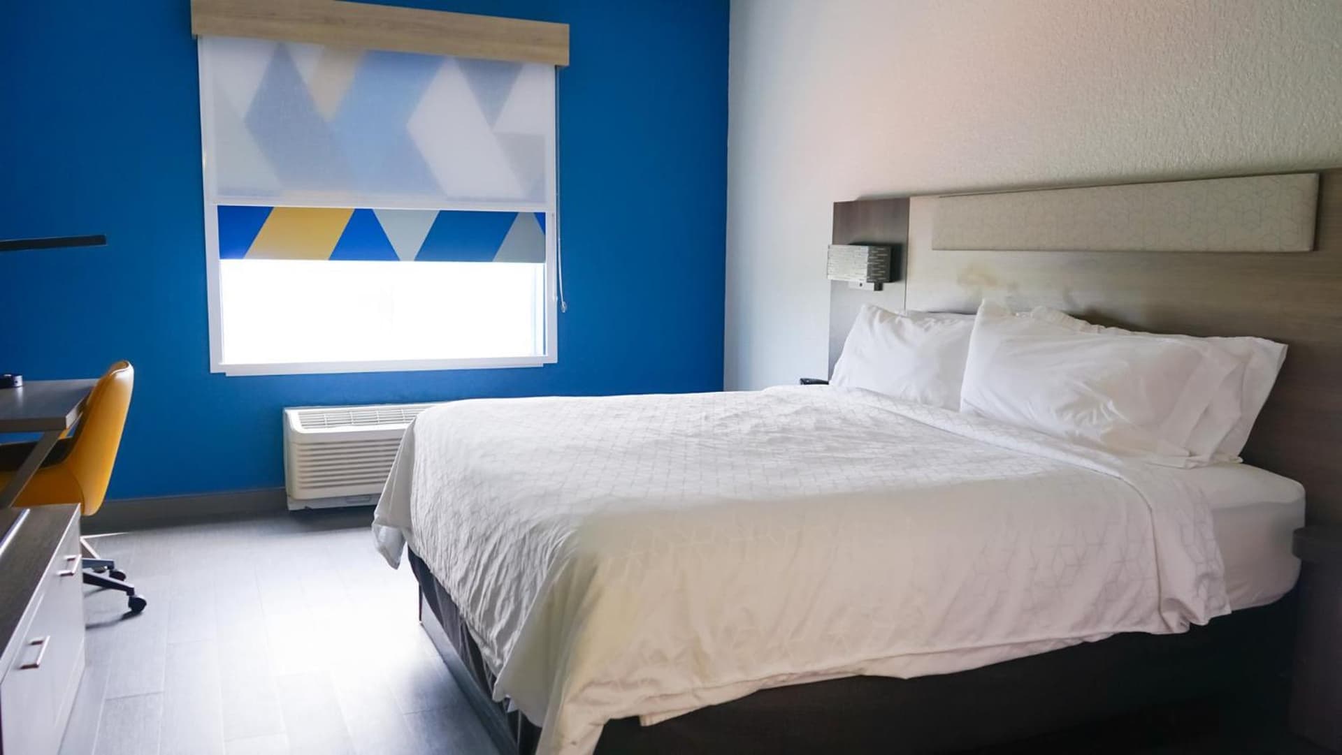 Holiday Inn Express & Suites Lakeland North I-4 by IHG gallery photo in Lakeland, FL — image 11