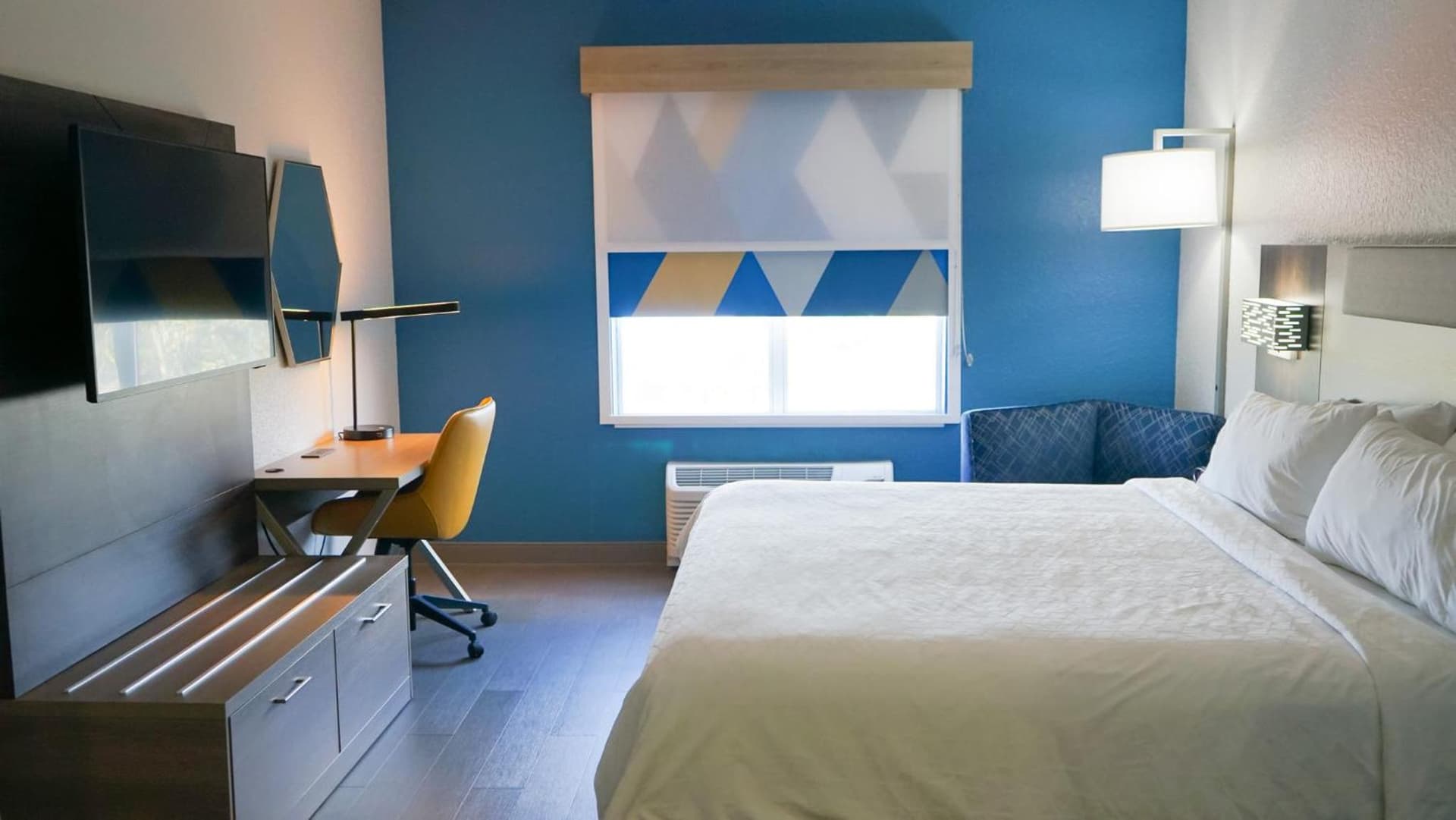 Holiday Inn Express & Suites Lakeland North I-4 by IHG gallery photo in Lakeland, FL — image 35