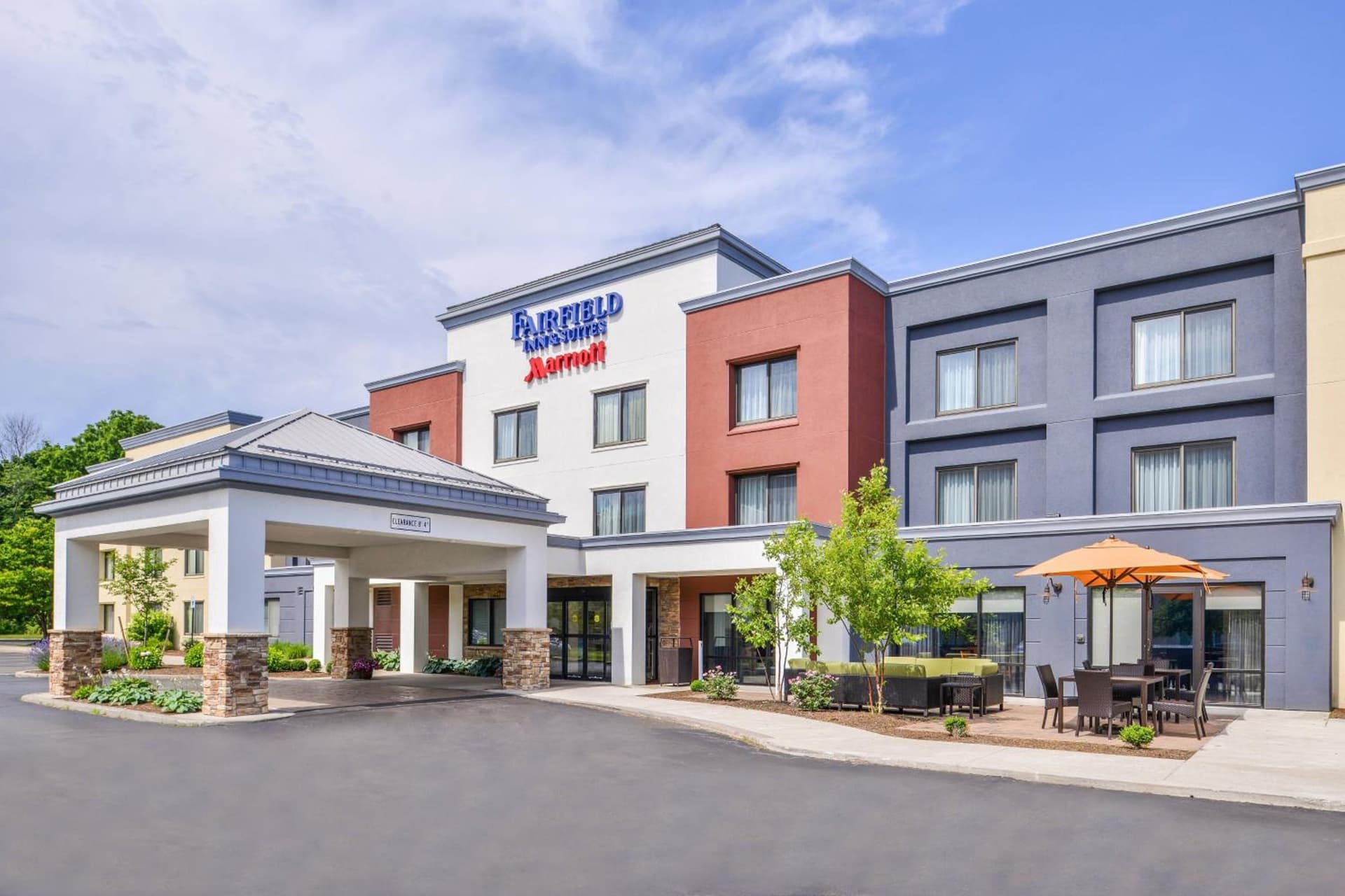 Fairfield Inn and Suites by Marriott Rochester West/Greece gallery photo in Rochester, NY — image 21