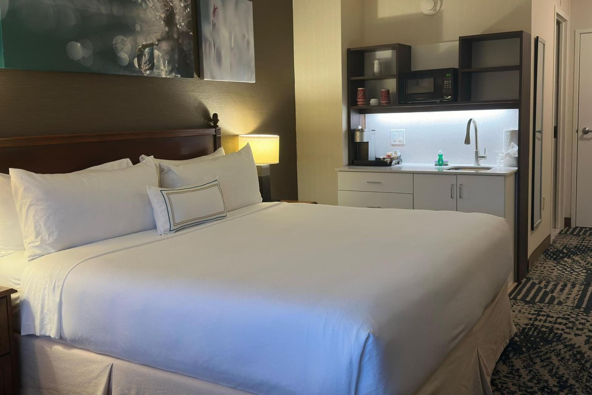 Delta Hotels by Marriott Mount Pleasant gallery photo in Racine, WI — image 82