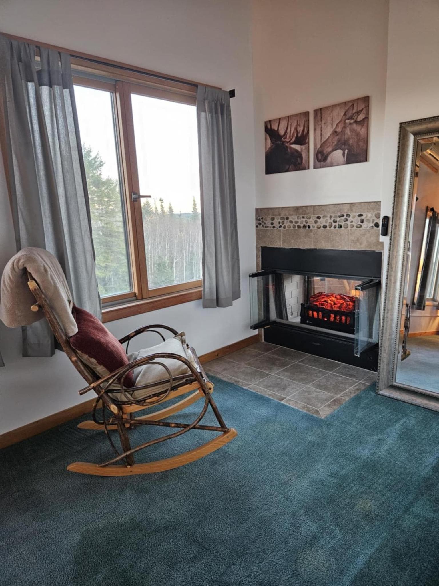 Moose Room at Bear Mountain Lodge interior in Robbinston — gallery photo 2