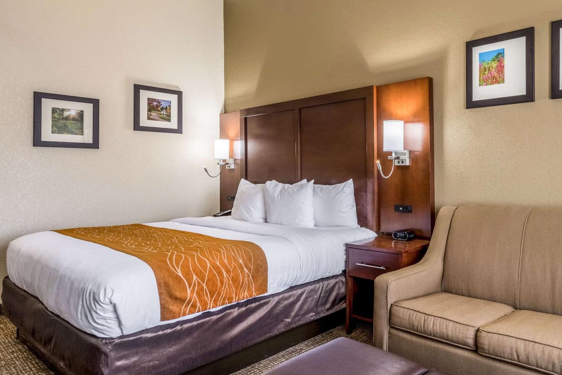 Comfort Inn & Suites Dayton North gallery photo in Dayton, OH — image 27