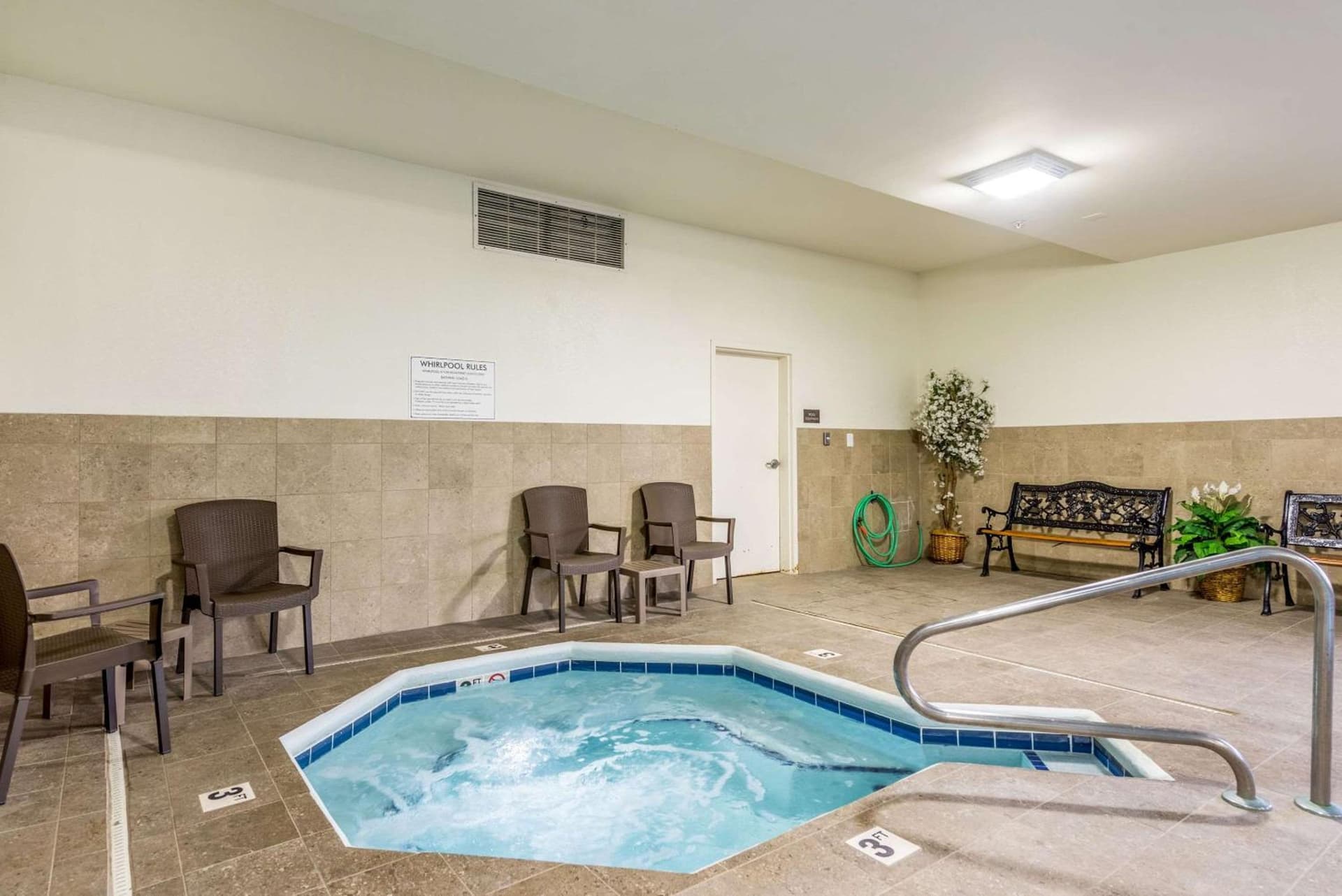 Comfort Inn & Suites Dayton North gallery photo in Dayton, OH — image 19