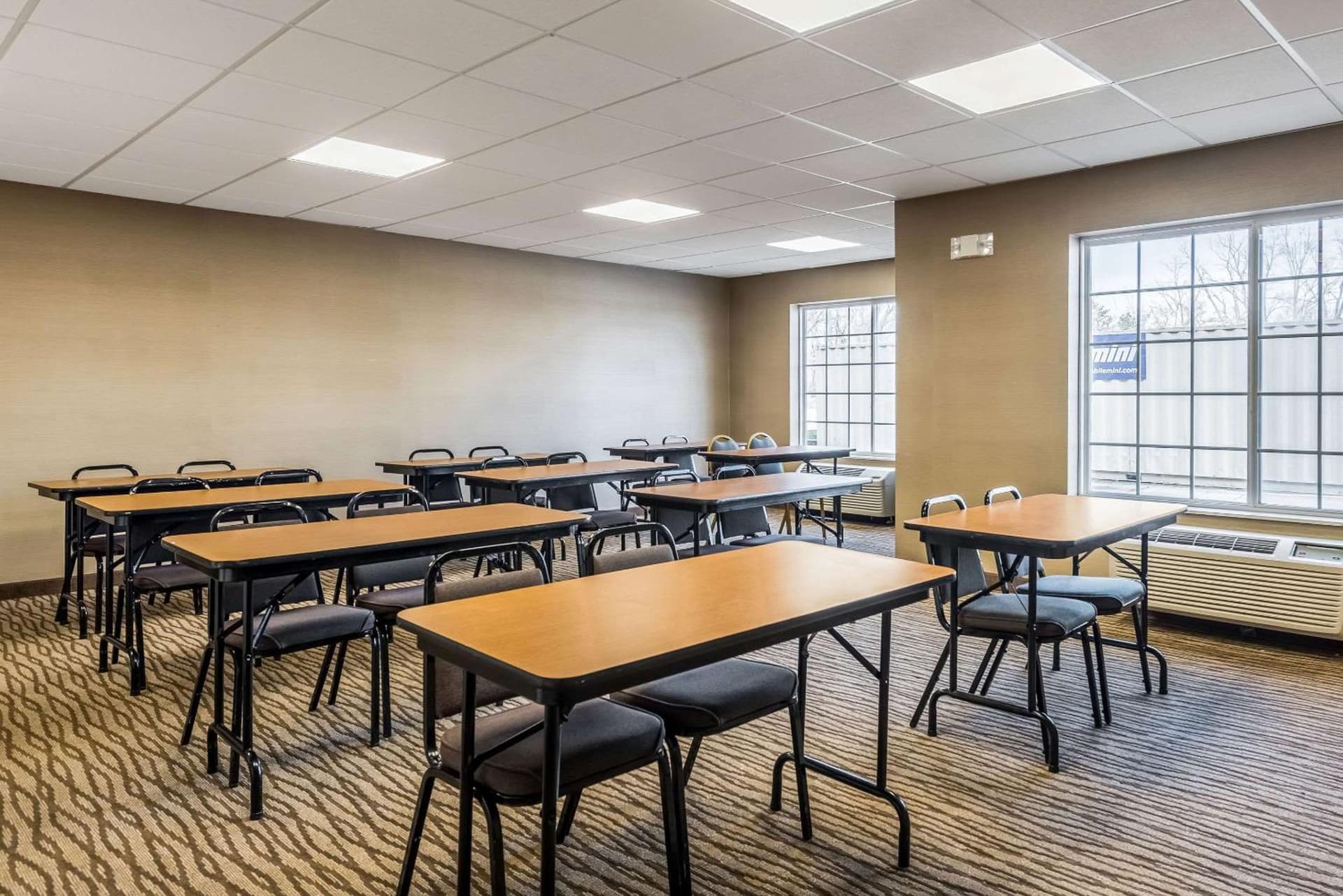 Comfort Inn & Suites Dayton North gallery photo in Dayton, OH — image 30