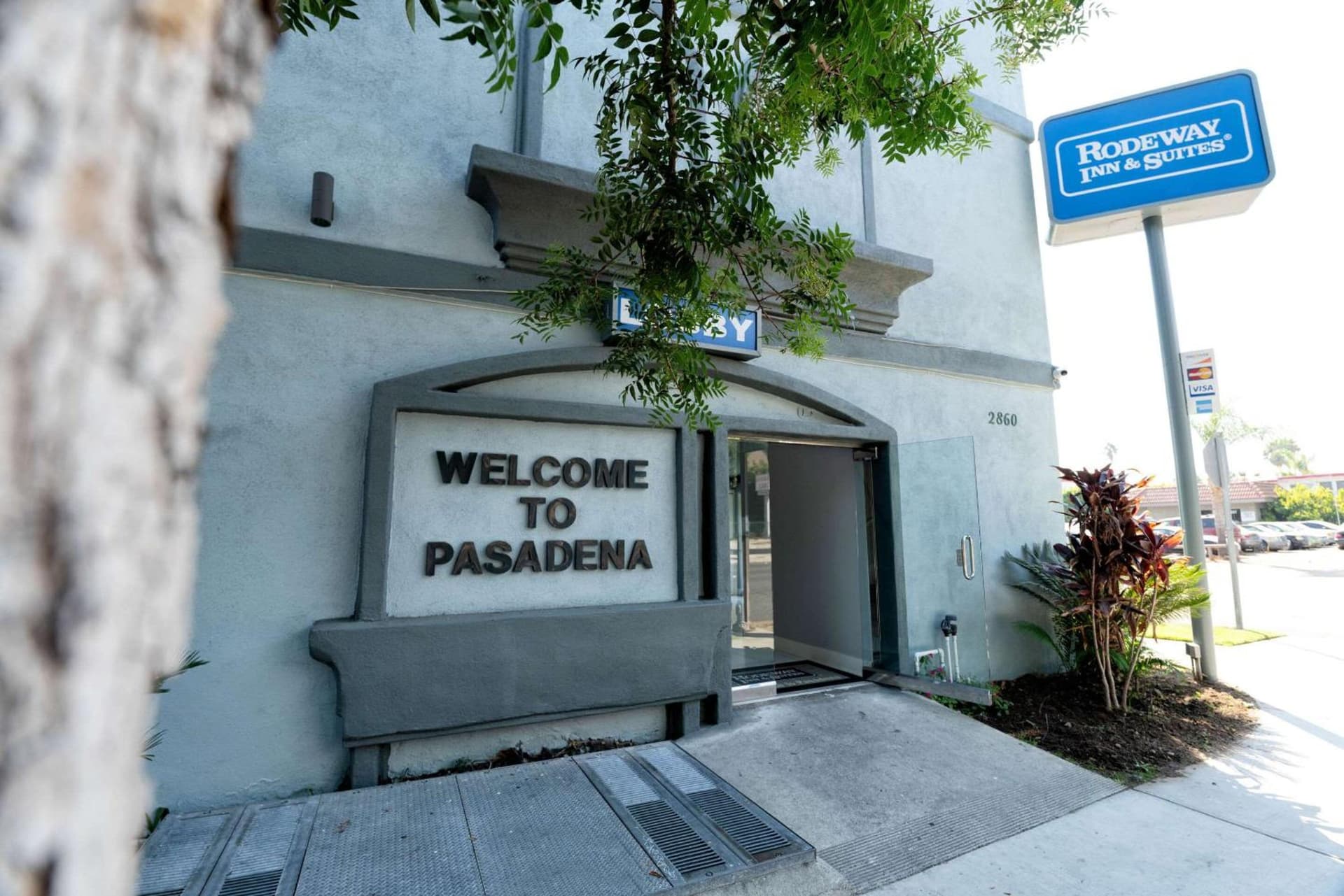 Rodeway Inn & Suites Pasadena gallery photo in Pasadena, CA — image 38