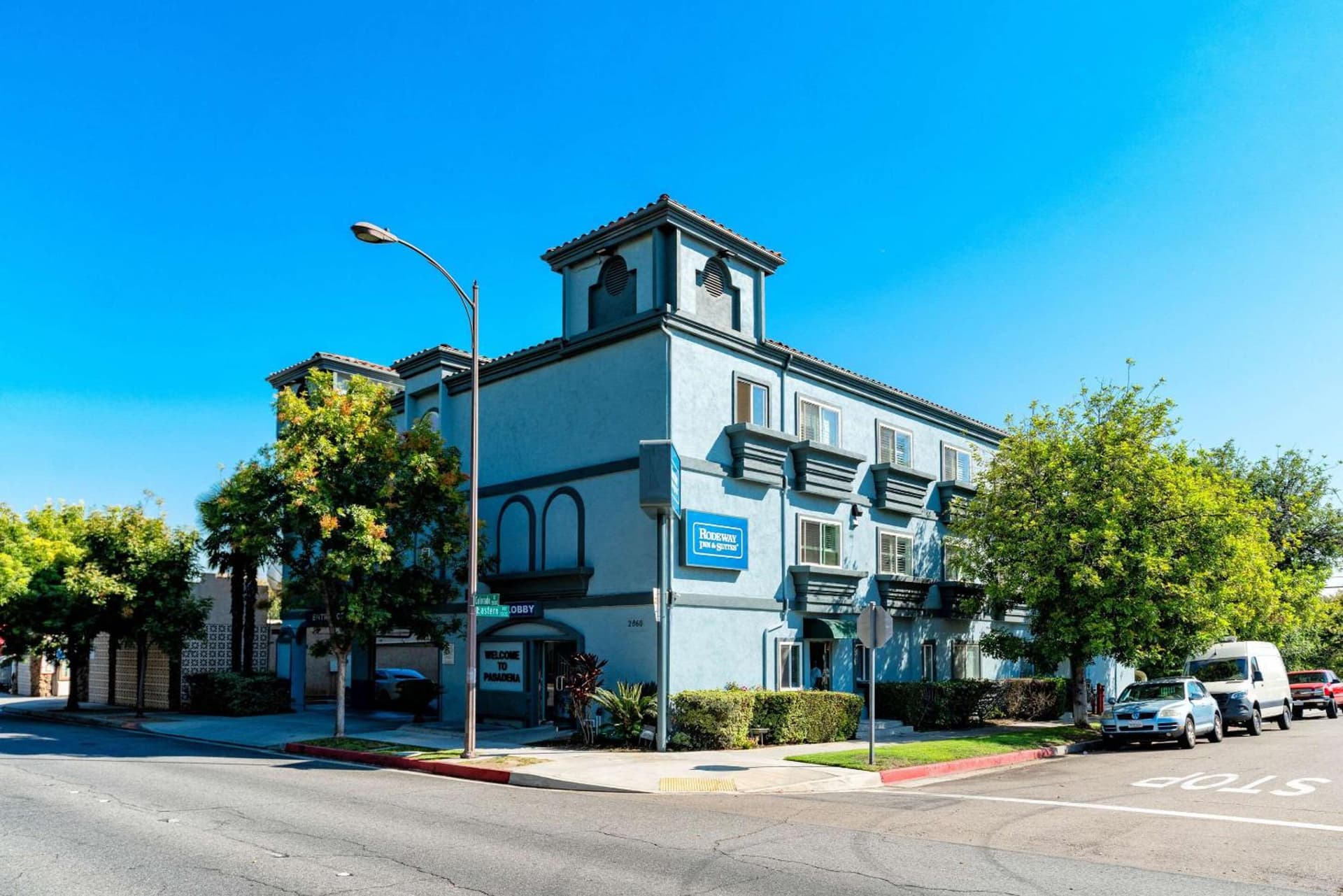 Rodeway Inn & Suites Pasadena gallery photo in Pasadena, CA — image 35