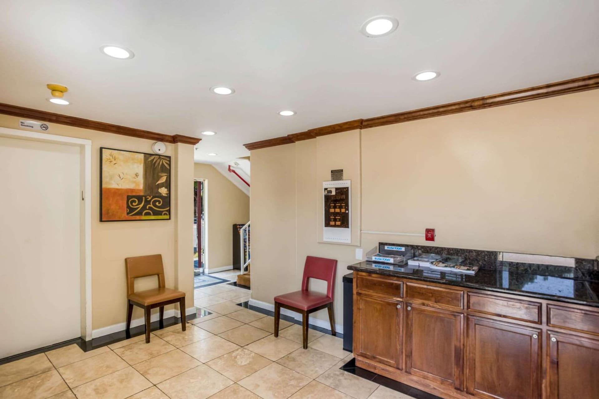 Rodeway Inn & Suites Pasadena gallery photo in Pasadena, CA — image 78