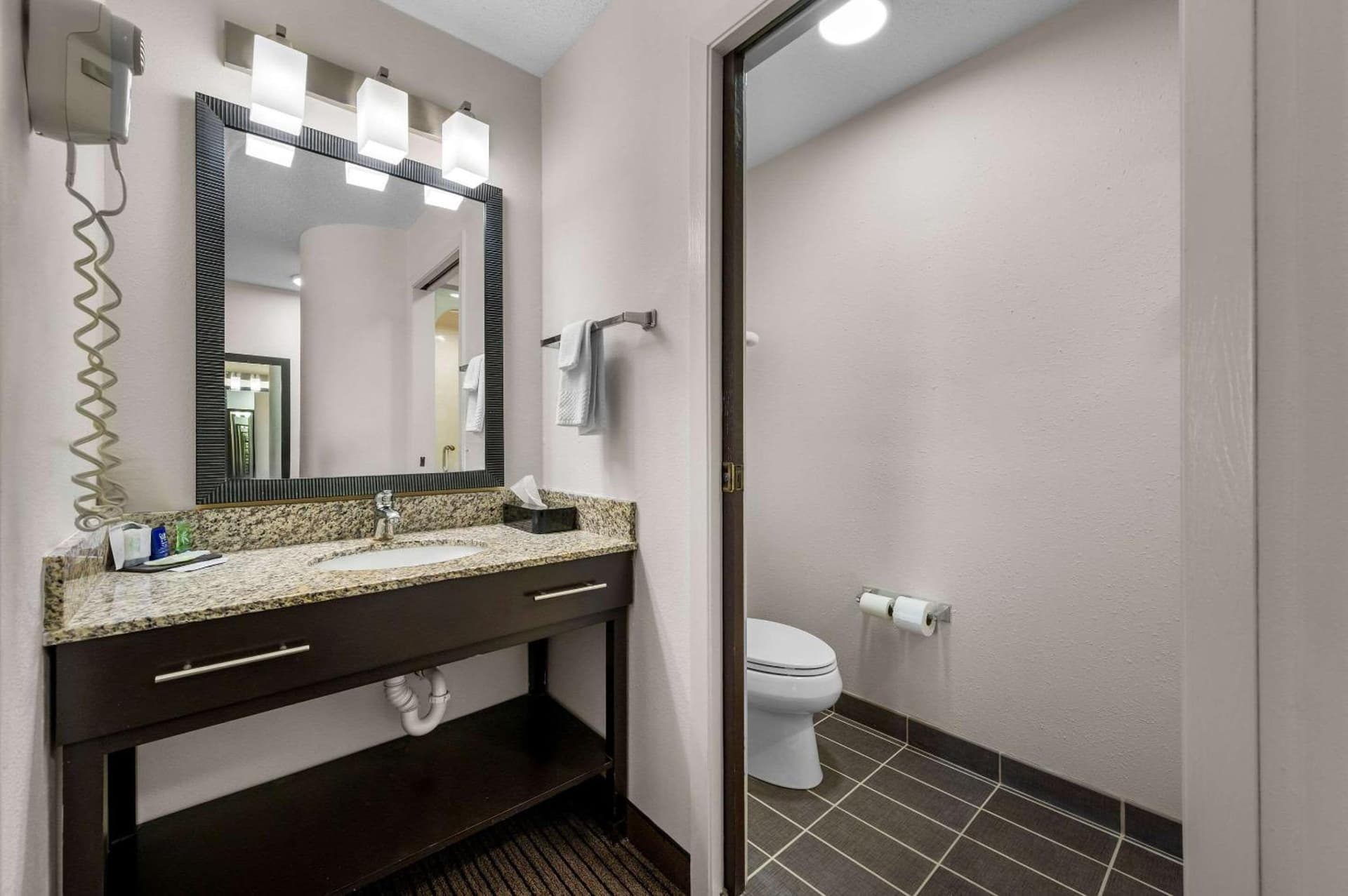 Sleep Inn Springfield West gallery photo in Springfield, IL — image 49