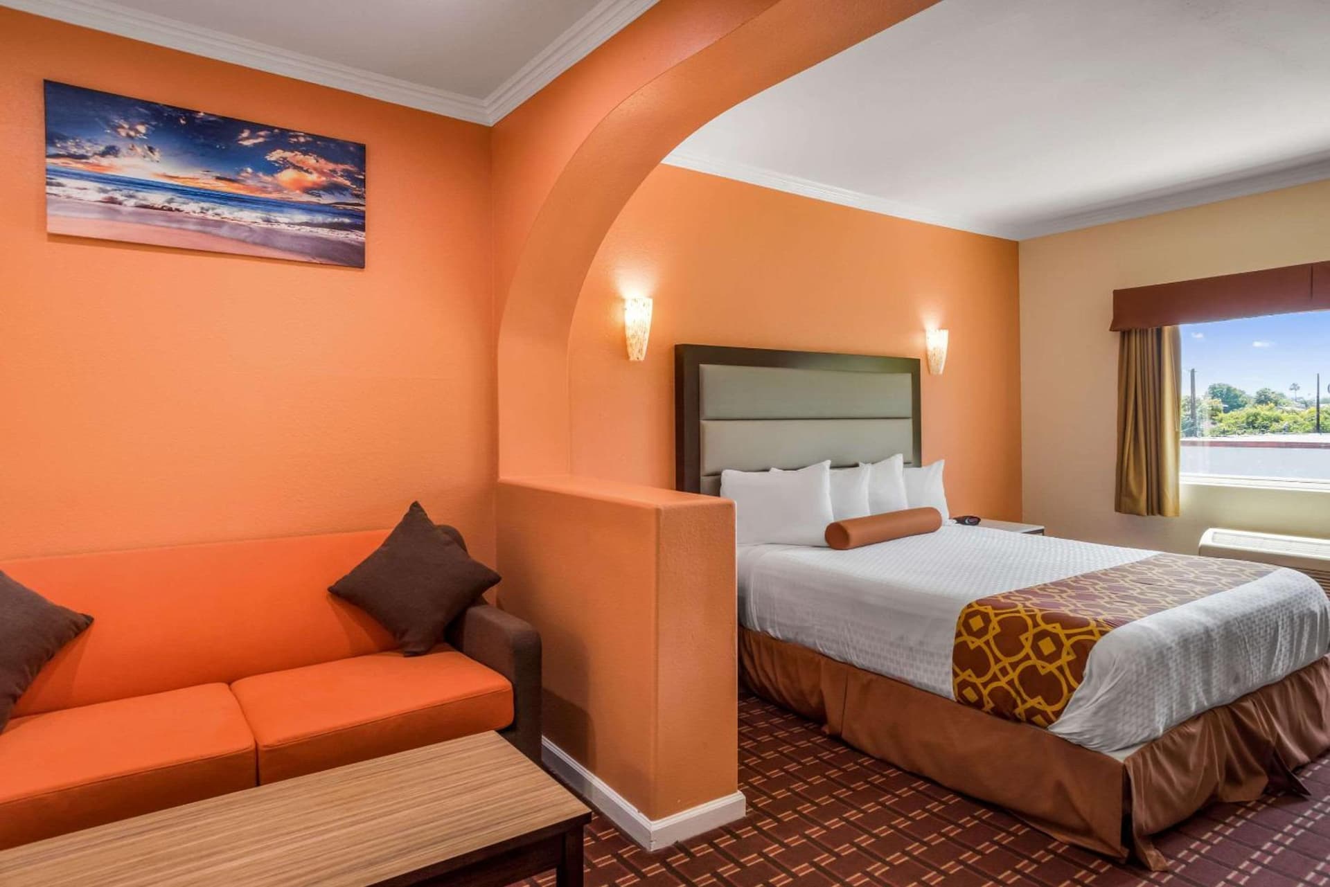 Rodeway Inn & Suites Pasadena gallery photo in Pasadena, CA — image 88