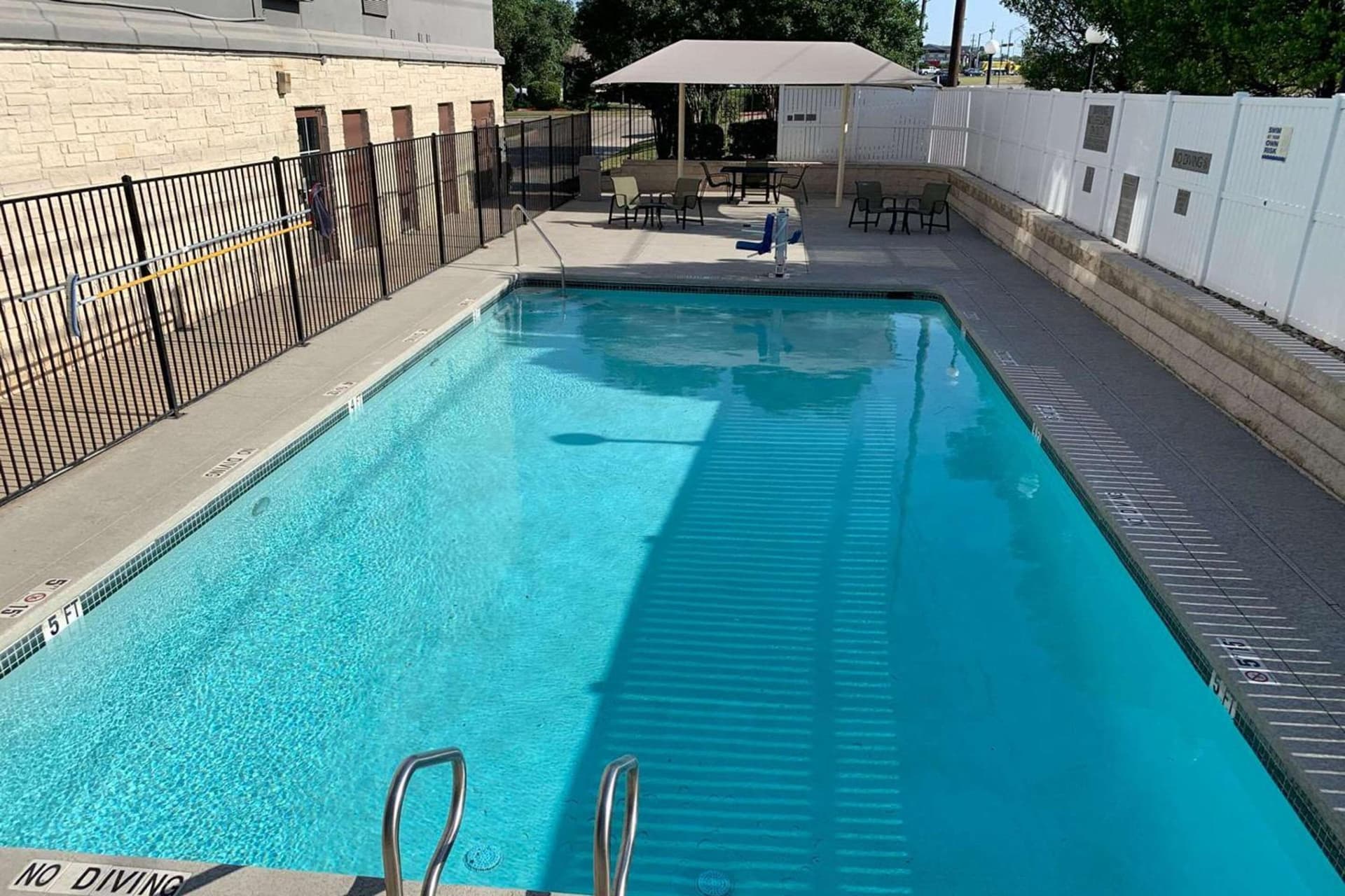 Country Inn & Suites by Radisson, Austin North Pflugerville , TX gallery photo in Round Rock, TX — image 13