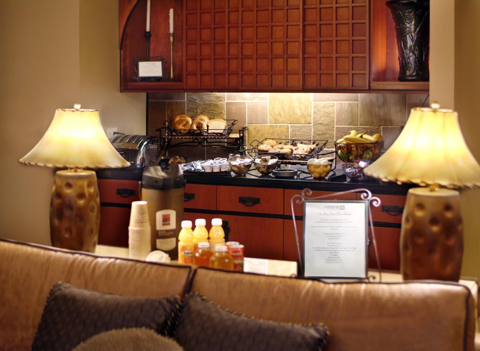 Larkspur Landing Extended Stay Suites Roseville gallery photo in Roseville, CA — image 33