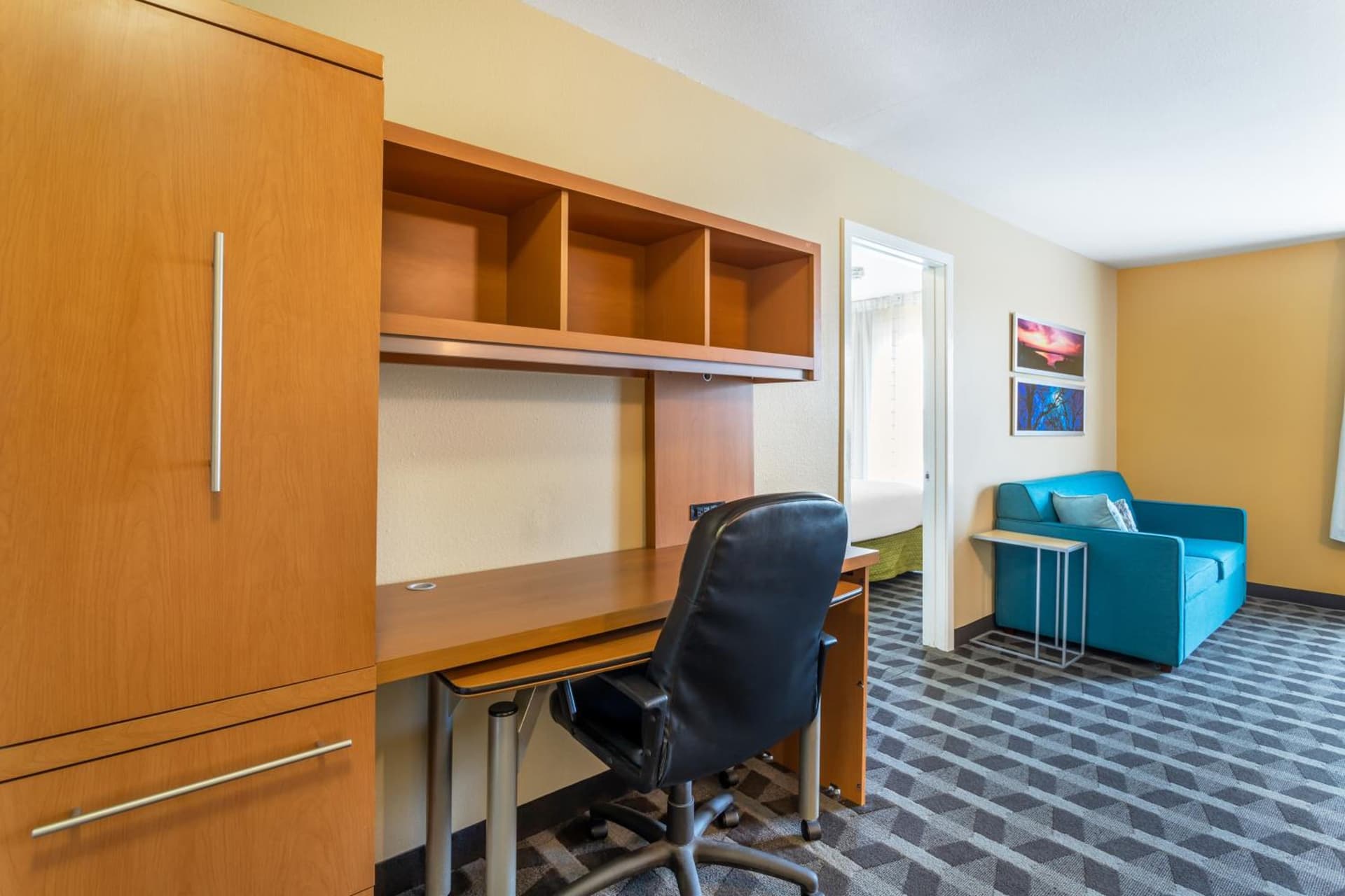 MainStay Suites Houston NASA-Clear Lake property views in Webster, TX — gallery photo 3