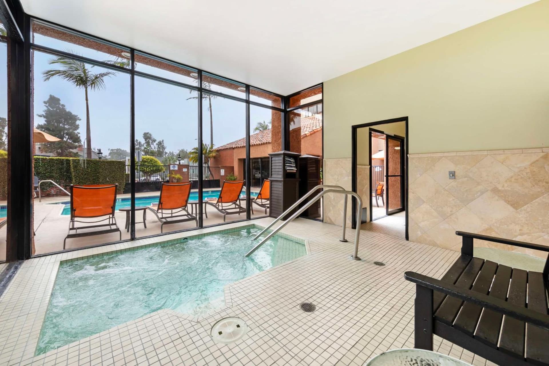 Best Western Plus Redondo Beach Inn property views in Redondo Beach, CA — gallery photo 3