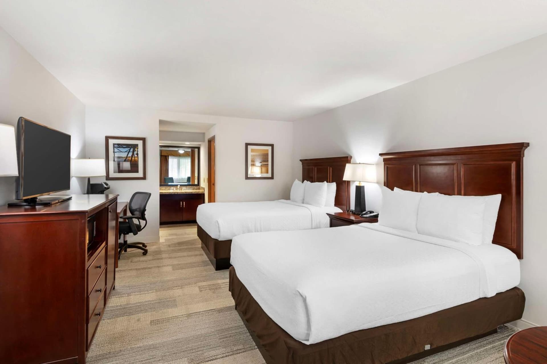 Best Western Plus Redondo Beach Inn interior in Redondo Beach, CA — gallery photo 2