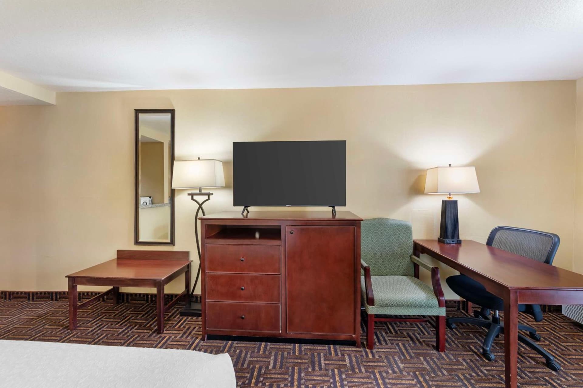 Best Western Plus Redondo Beach Inn gallery photo in Redondo Beach, CA — image 18