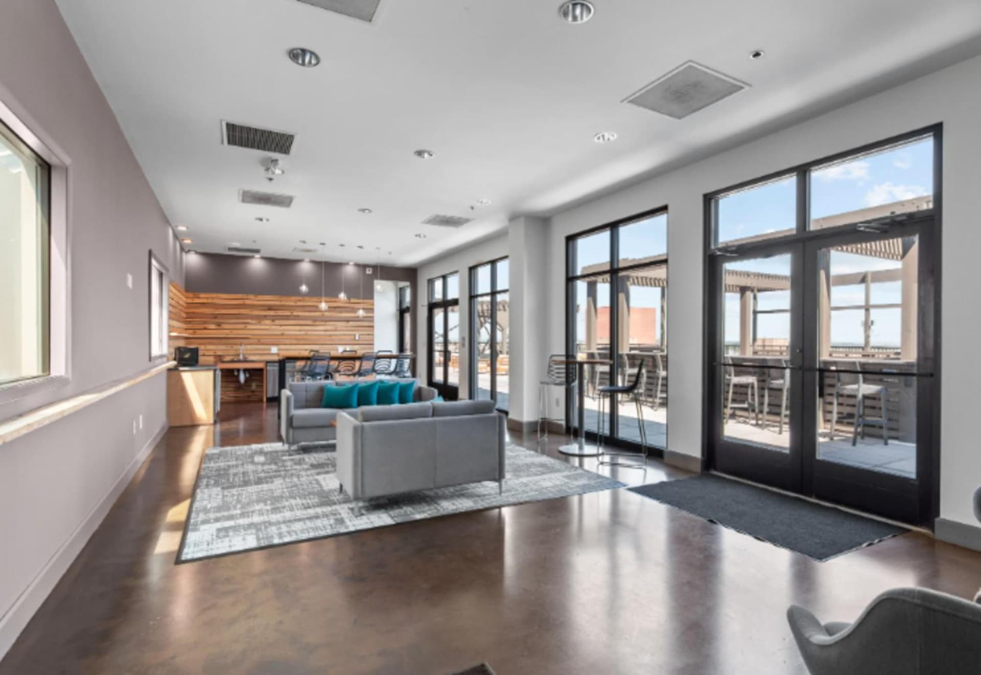Six Cord Apartments by Barsala interior in Saint Louis, MO — gallery photo 2