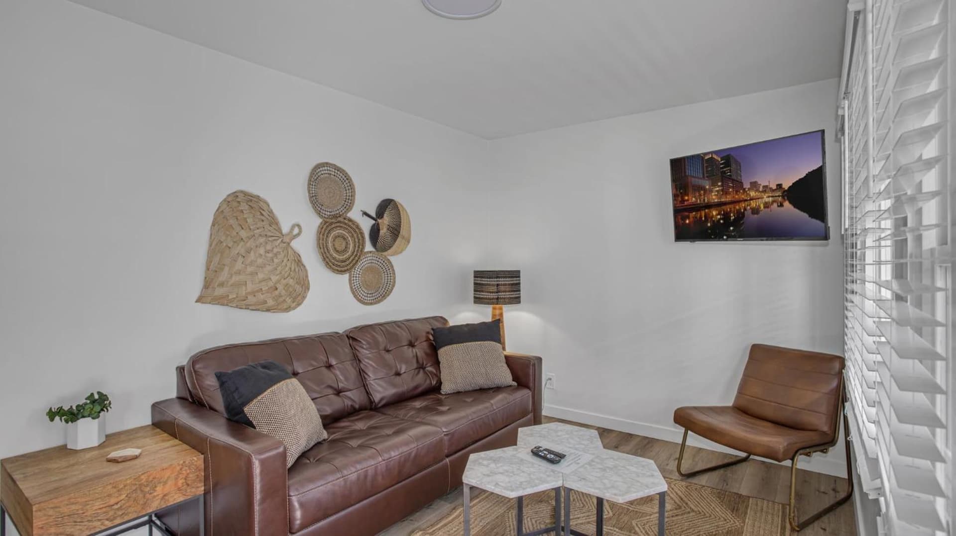 The Marbella gallery photo in Oceanside, CA — image 93