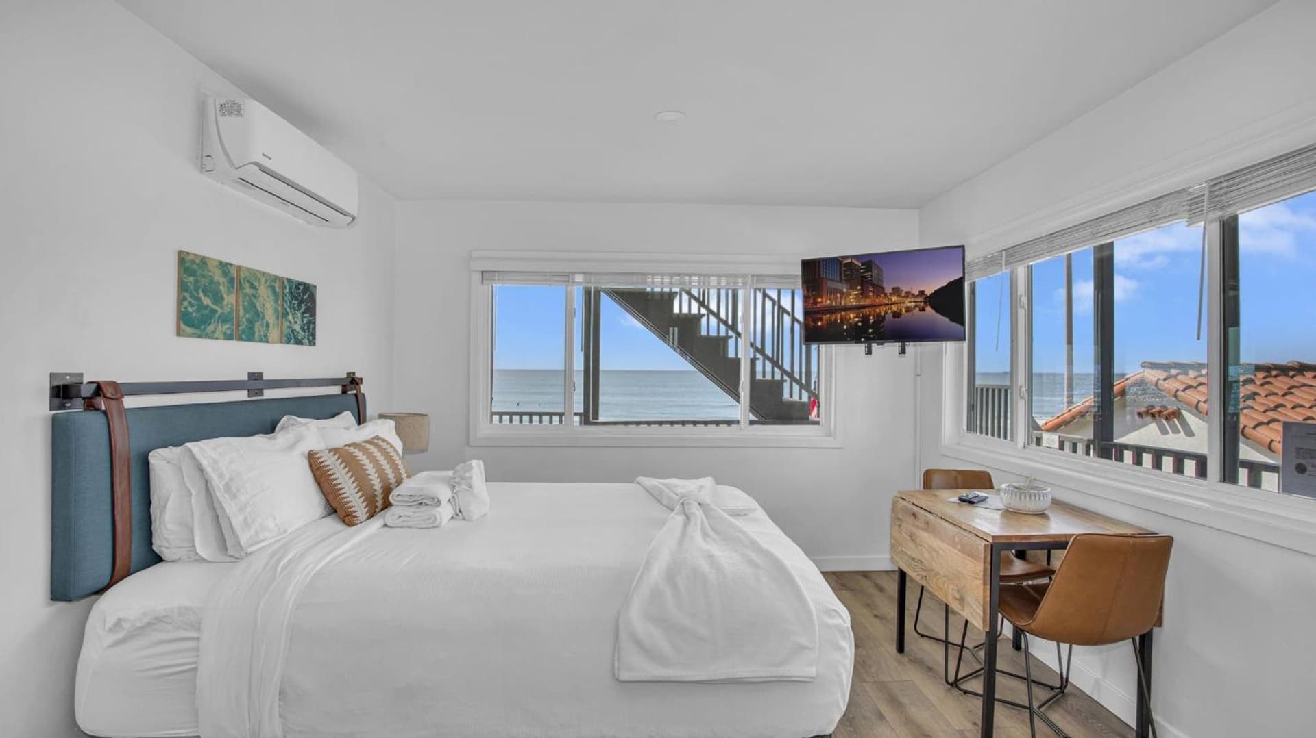 The Marbella interior in Oceanside, CA — gallery photo 2