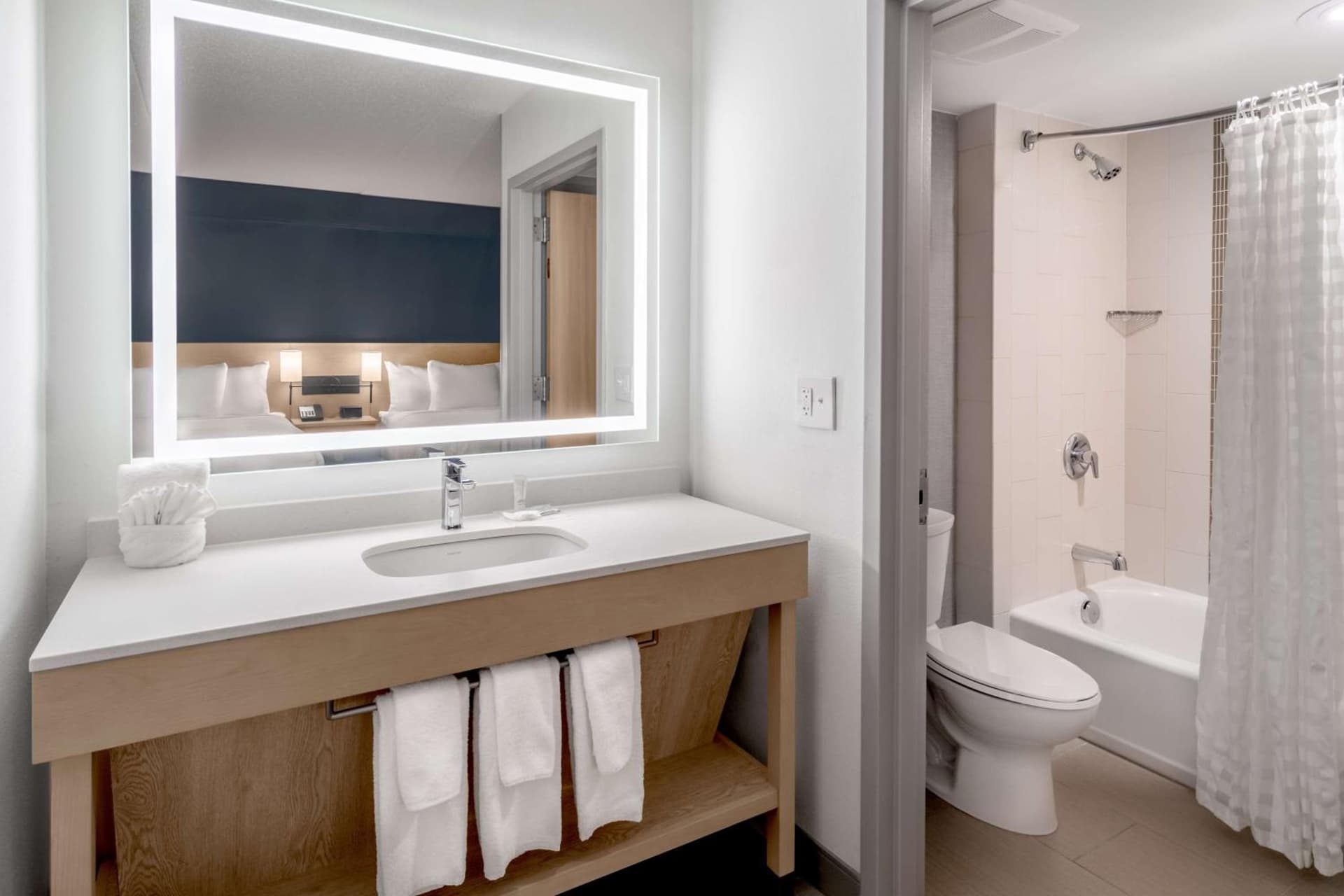 Hyatt Place Mystic gallery photo in Mystic, CT — image 34