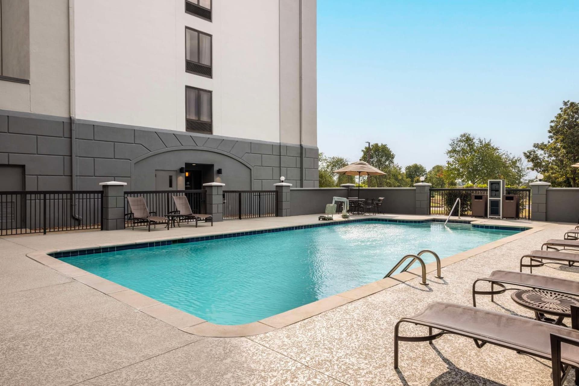 Hyatt Place Nashville/Hendersonville property views in Hendersonville, TN — gallery photo 3