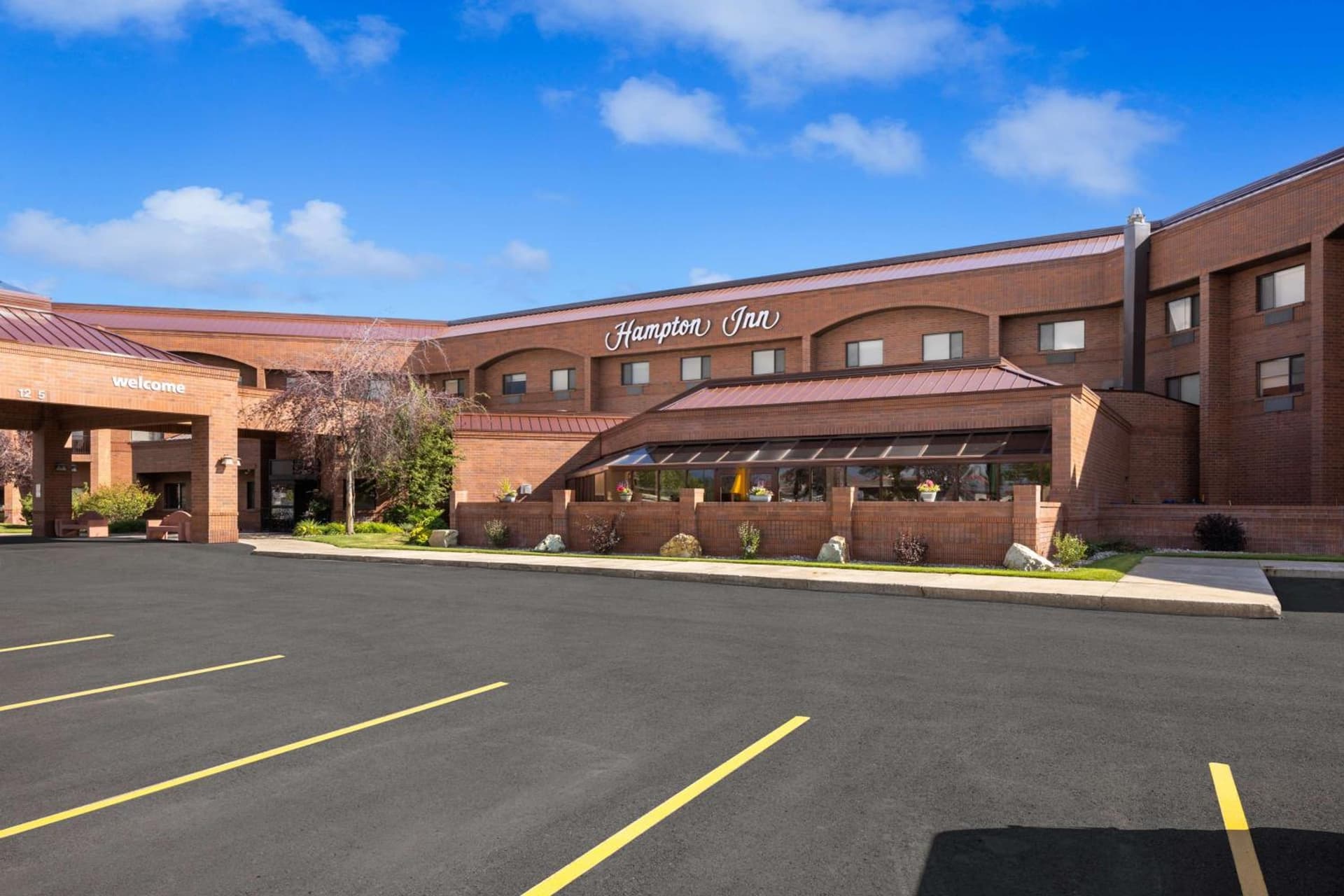 Hampton Inn Kalispell featured exterior or lobby in Kalispell, MT — similar hotel
