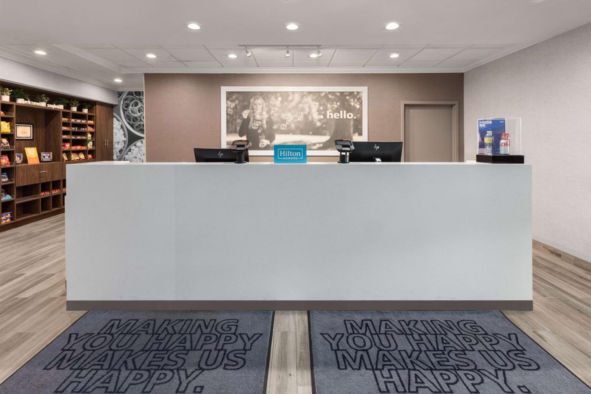 Hampton Inn & Suites Saginaw gallery photo in Saginaw, MI — image 32
