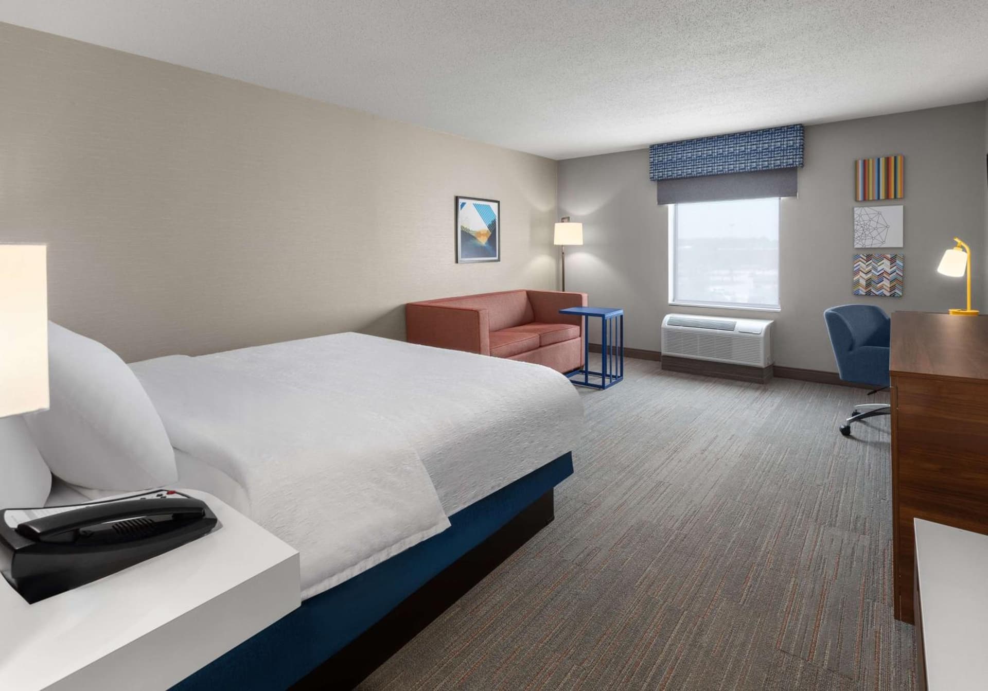 Hampton Inn & Suites Saginaw gallery photo in Saginaw, MI — image 35