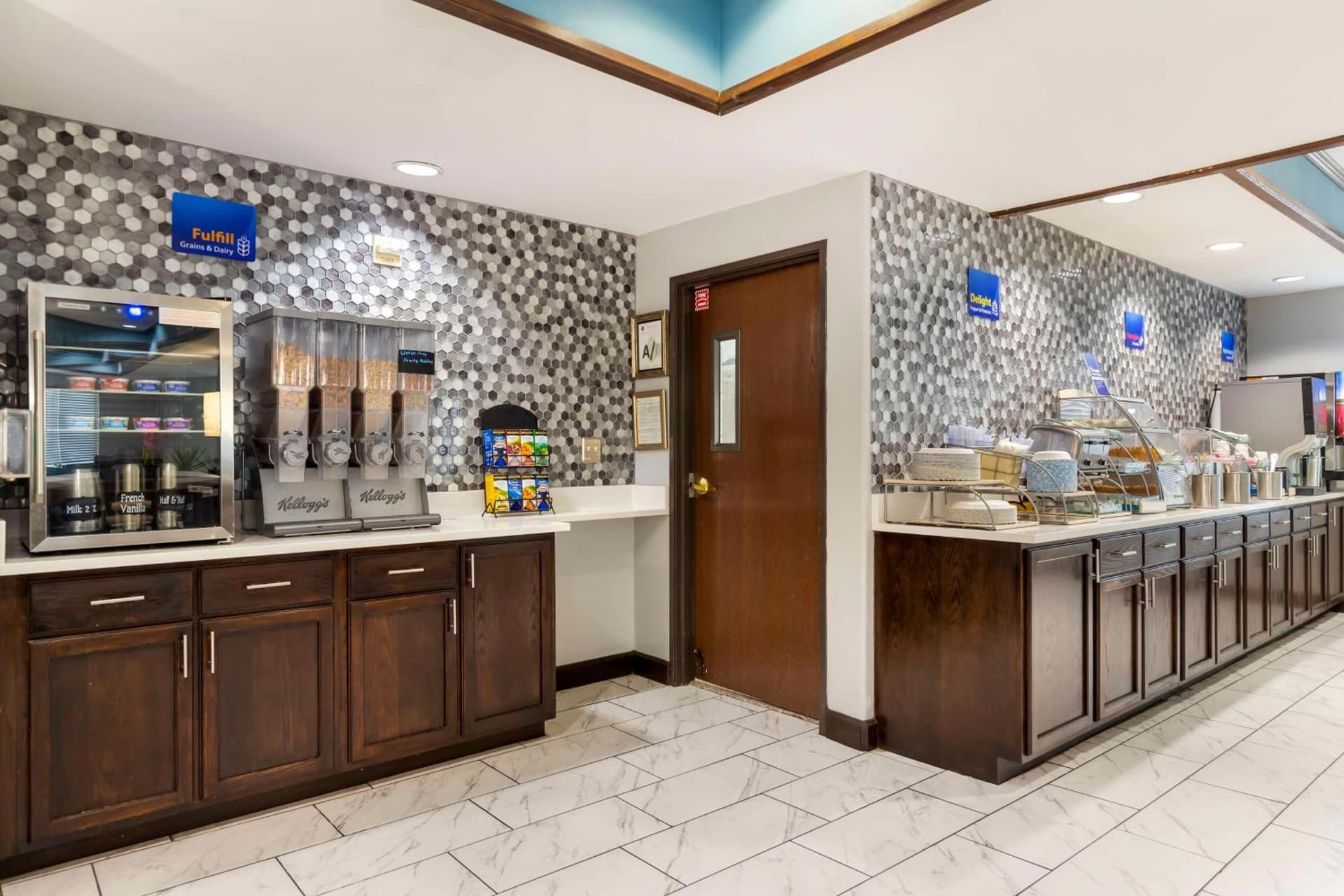 Best Western Medical Center North Inn & Suites Near Six Flags gallery photo in San Antonio, TX — image 27