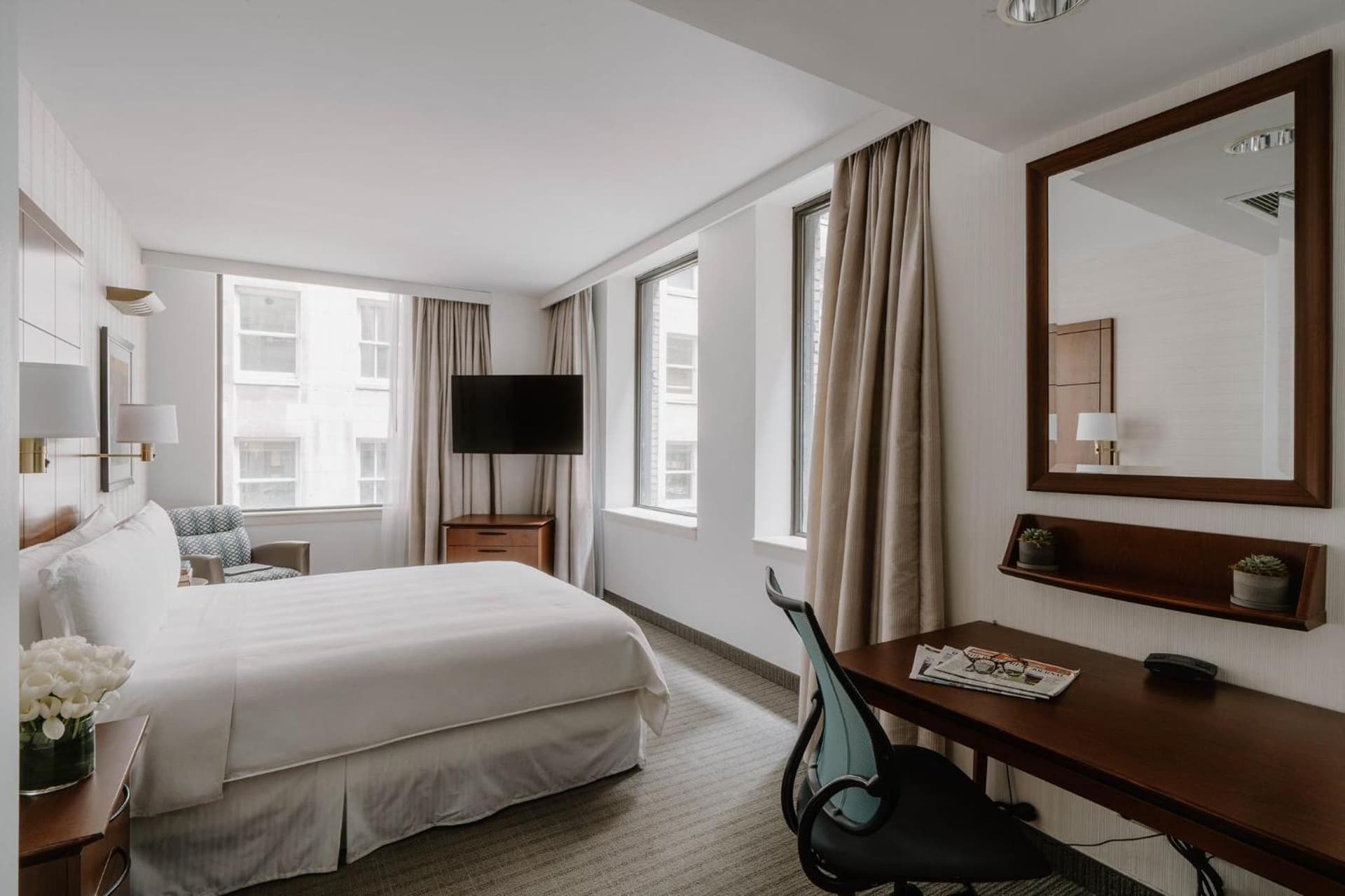 Club Quarters Hotel Central Loop, Chicago gallery photo in Chicago, IL — image 14