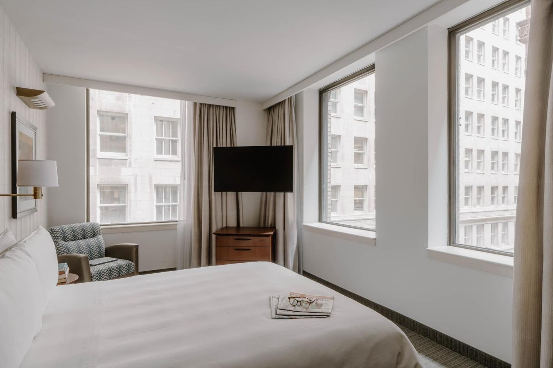 Club Quarters Hotel Central Loop, Chicago gallery photo in Chicago, IL — image 17