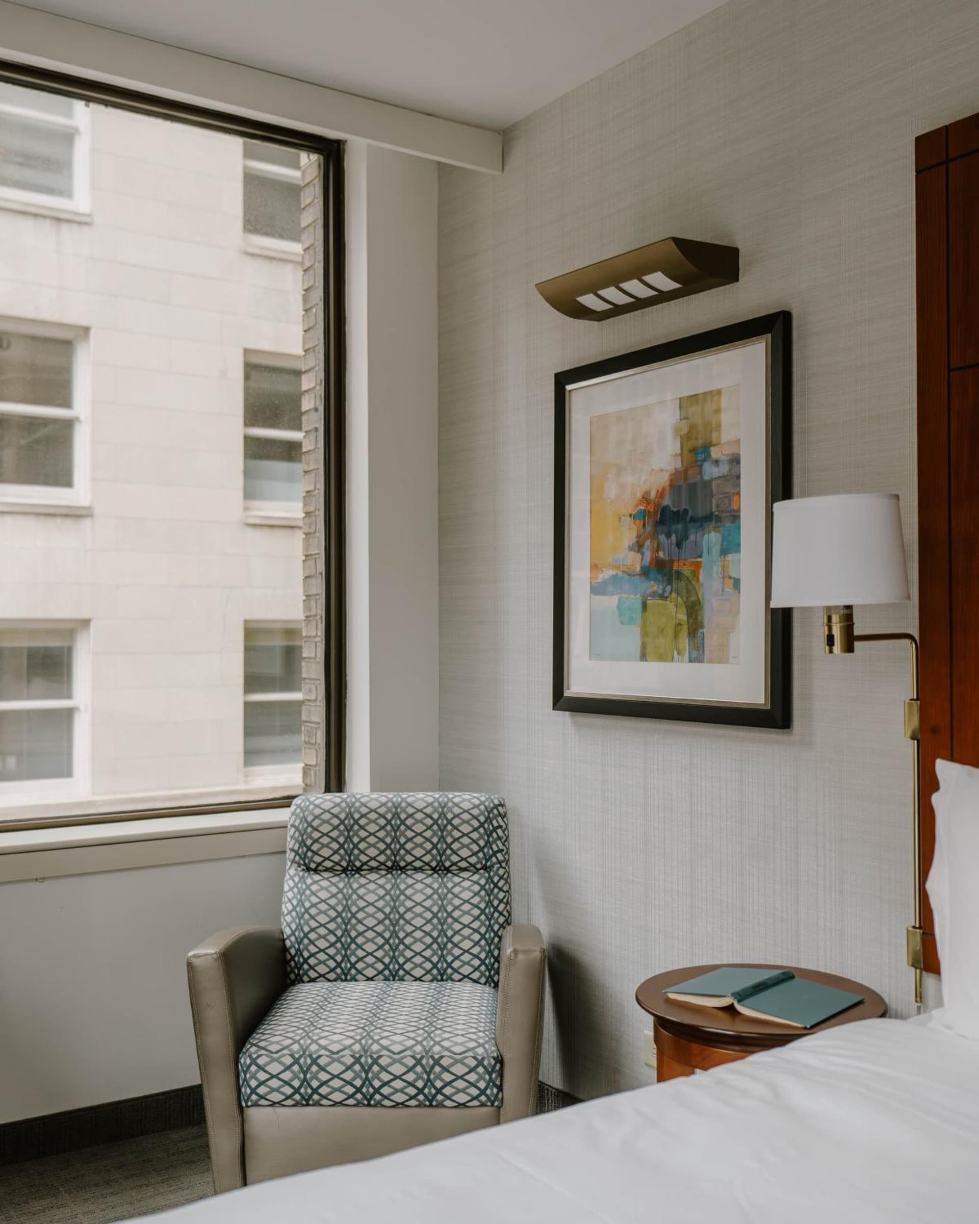 Club Quarters Hotel Central Loop, Chicago gallery photo in Chicago, IL — image 30