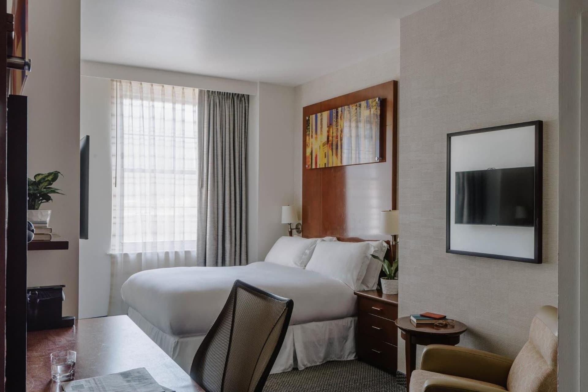 Club Quarters Hotel Rittenhouse Square, Philadelphia gallery photo in Philadelphia, PA — image 26