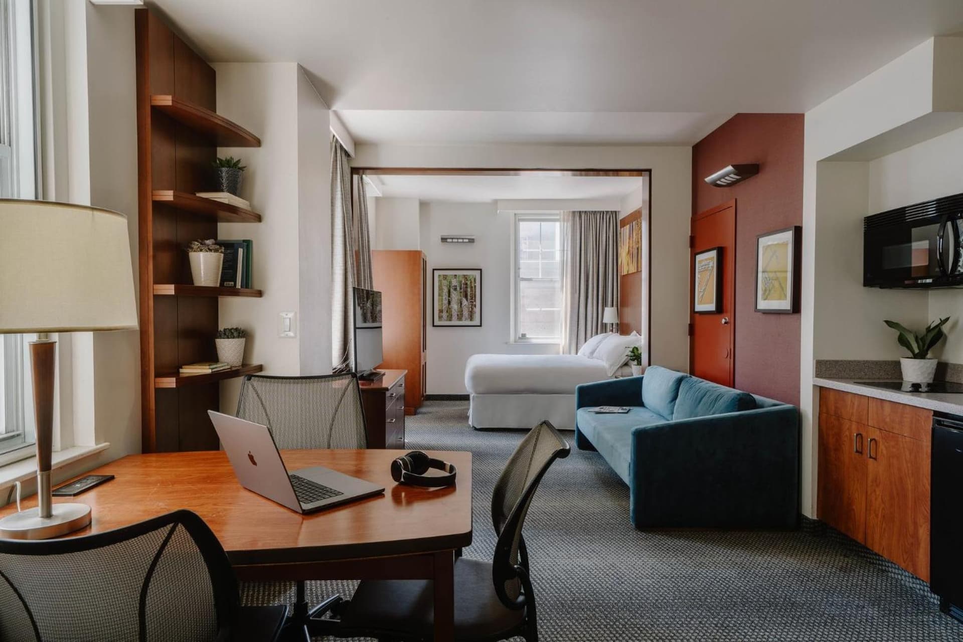 Club Quarters Hotel Rittenhouse Square, Philadelphia gallery photo in Philadelphia, PA — image 29