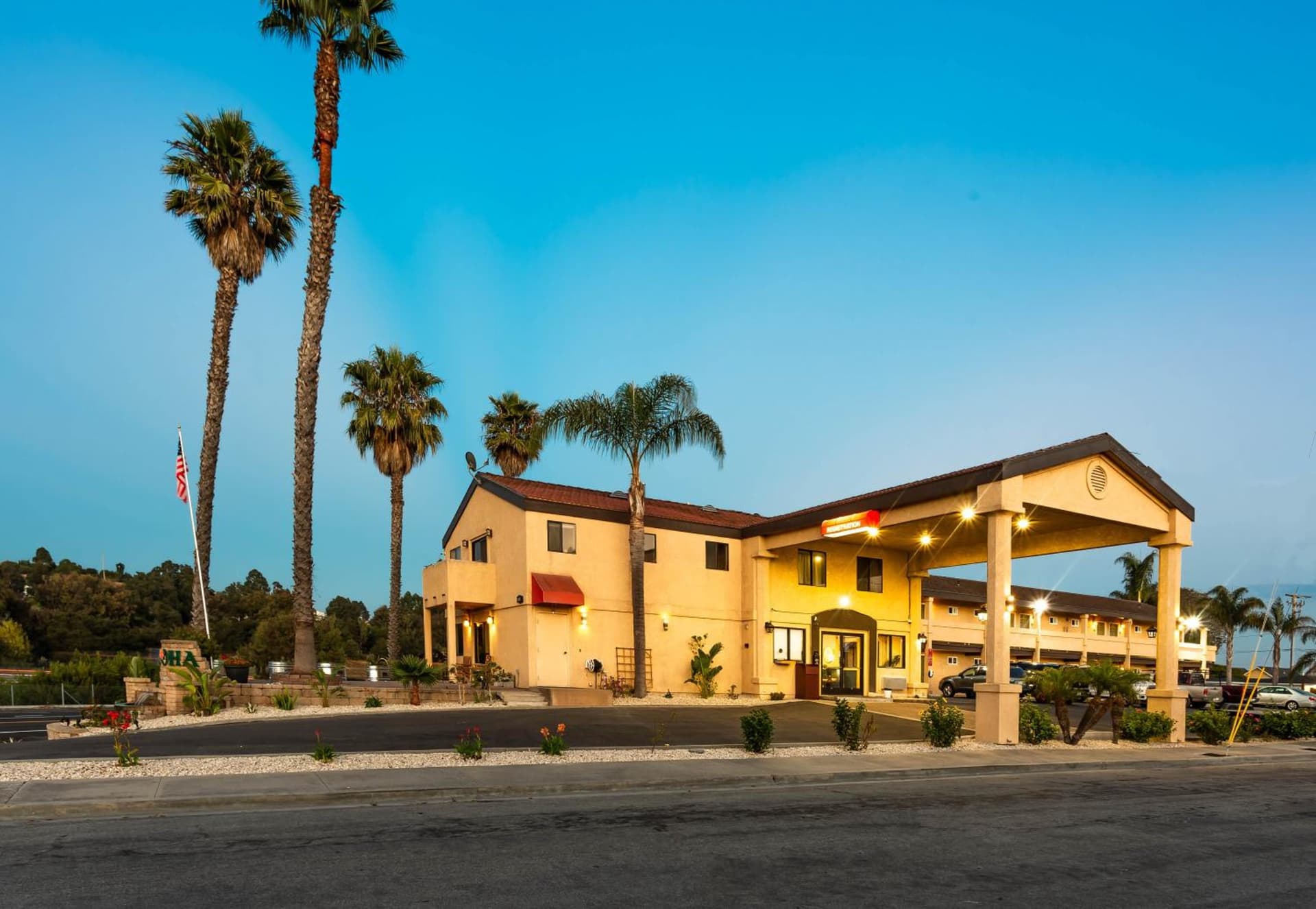 Aloha Inn property views in Arroyo Grande, CA — gallery photo 3