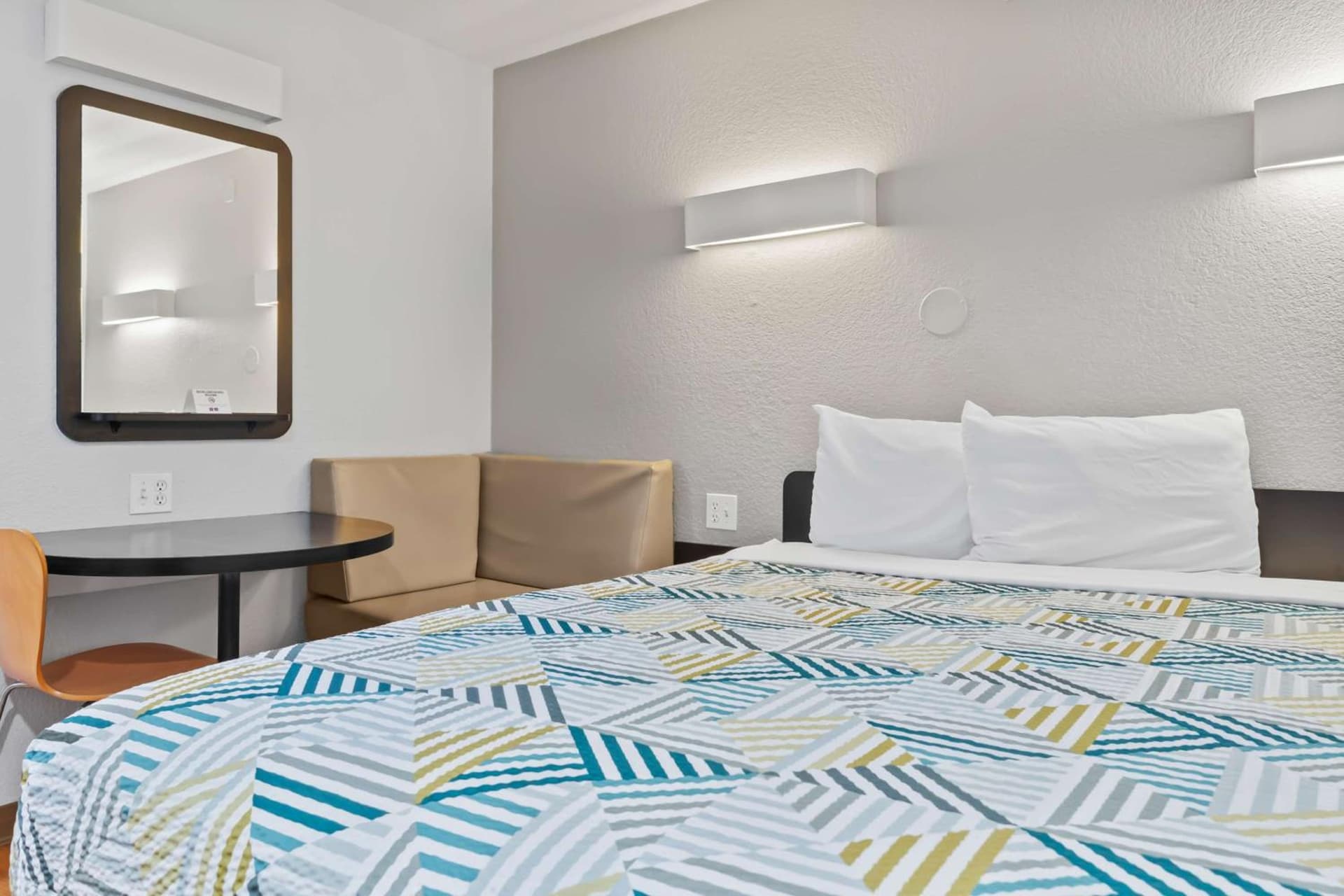 Motel 6-Ventura, CA - Beach property views in Ventura, CA — gallery photo 3