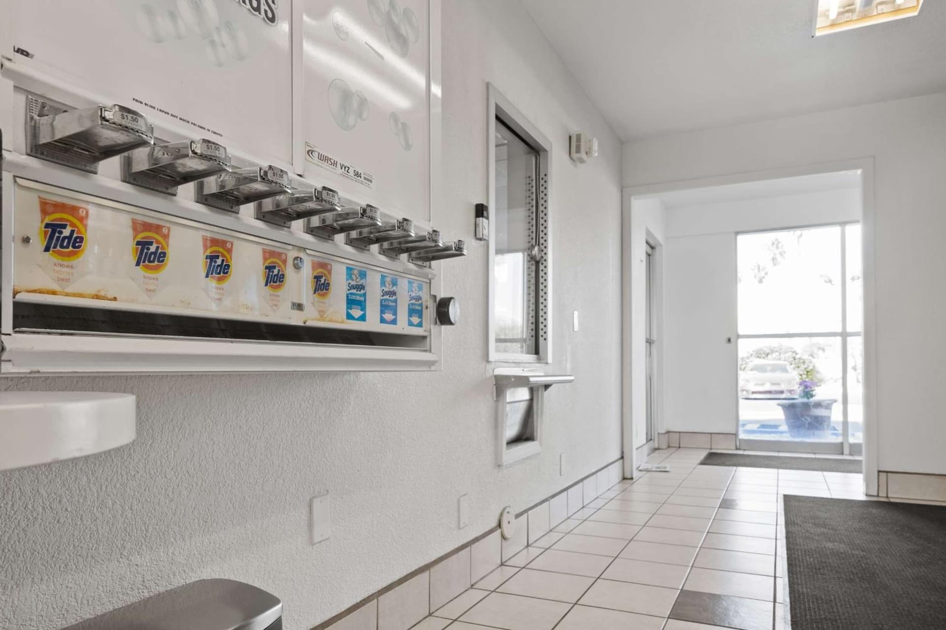 Motel 6-Ventura, CA - Beach gallery photo in Ventura, CA — image 26