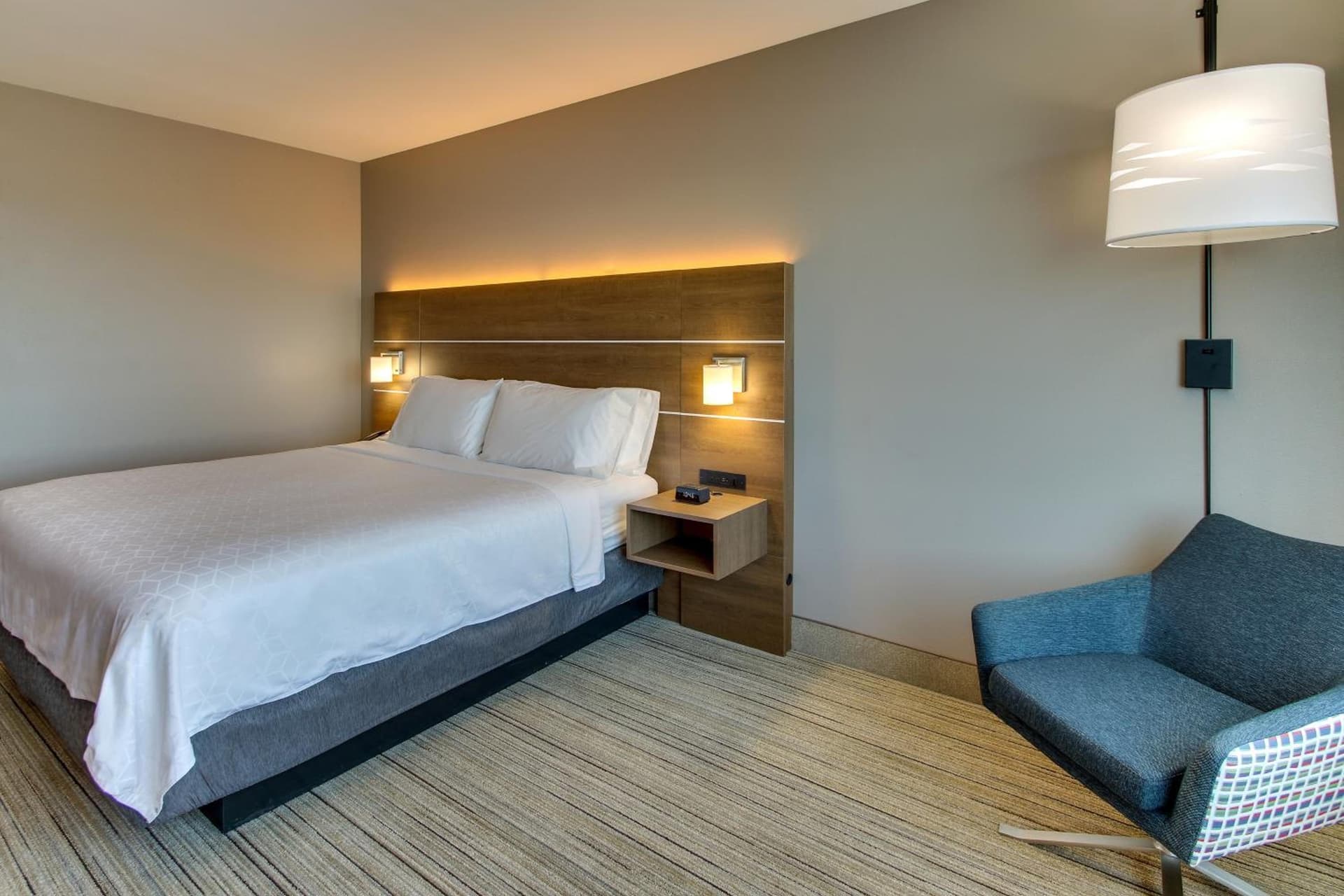 Holiday Inn Express & Suites Columbus - Ft Benning Maingate by IHG gallery photo in Columbus, GA — image 28
